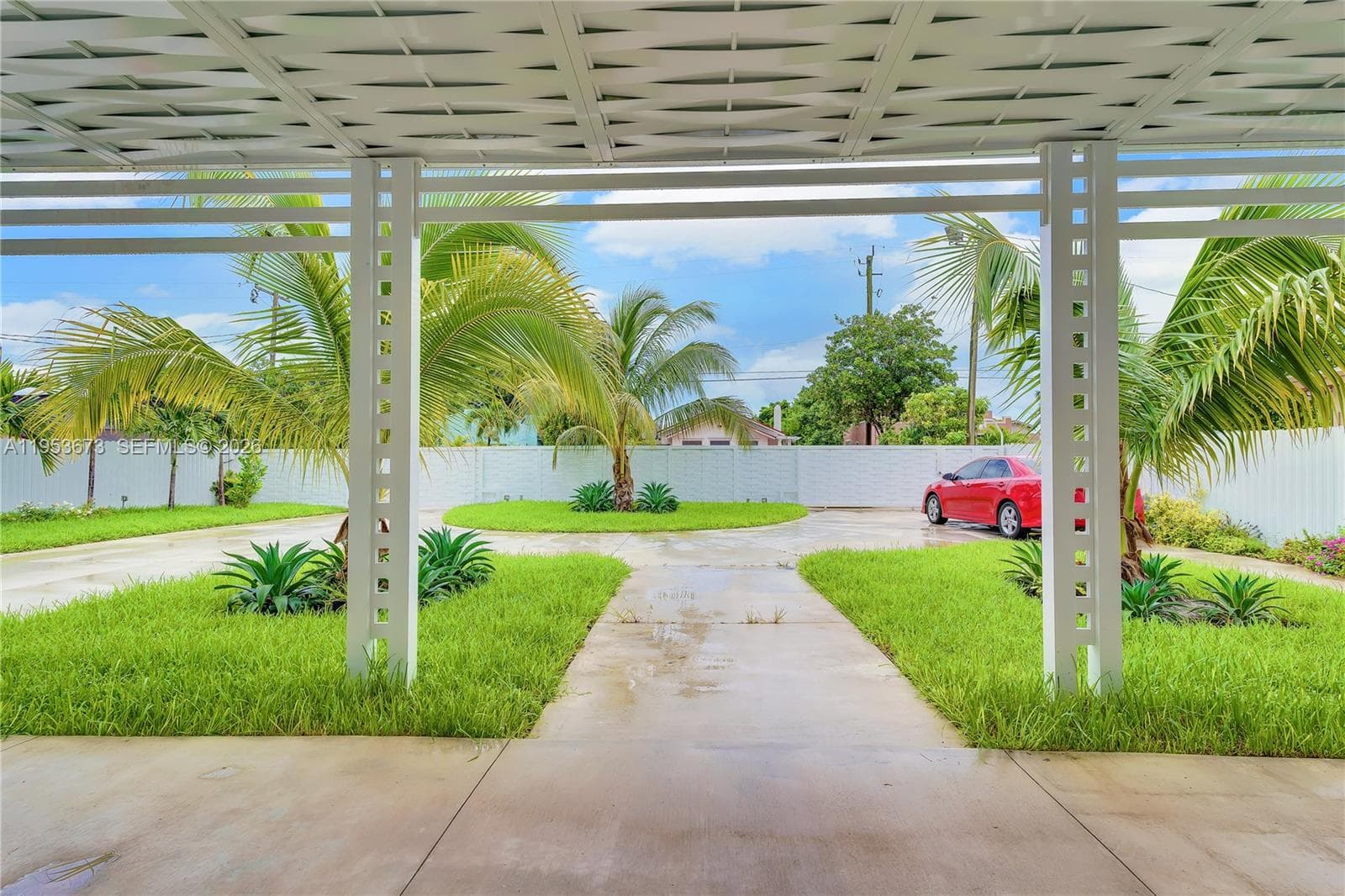 2247 NW 2nd St, Miami FL 33125 — 25