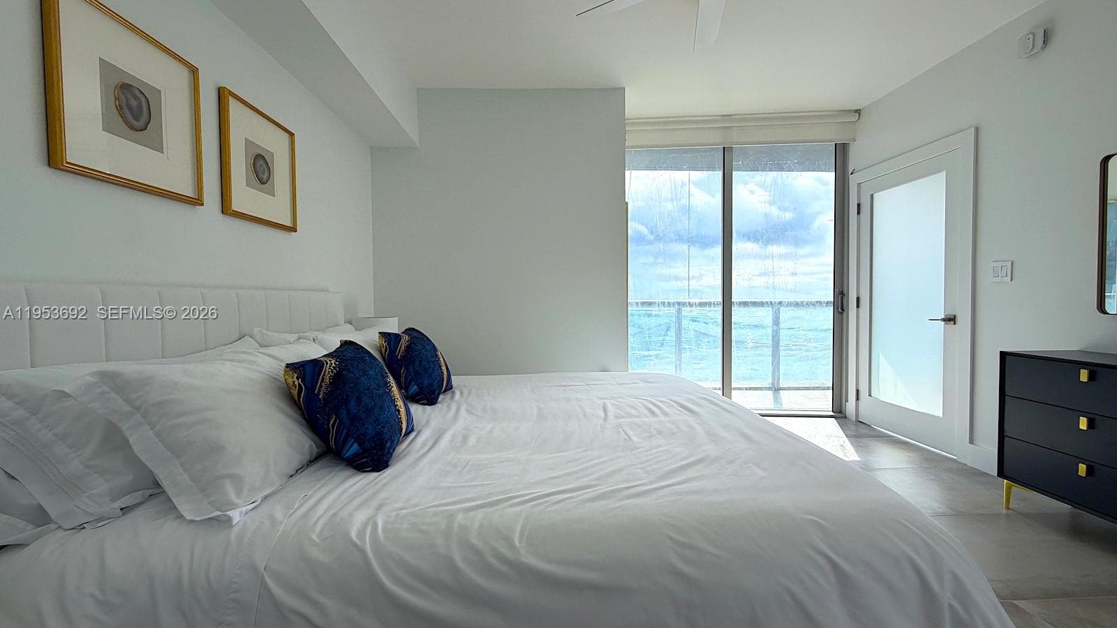 465 Brickell Ave # 5603, Miami FL 33131 — 12