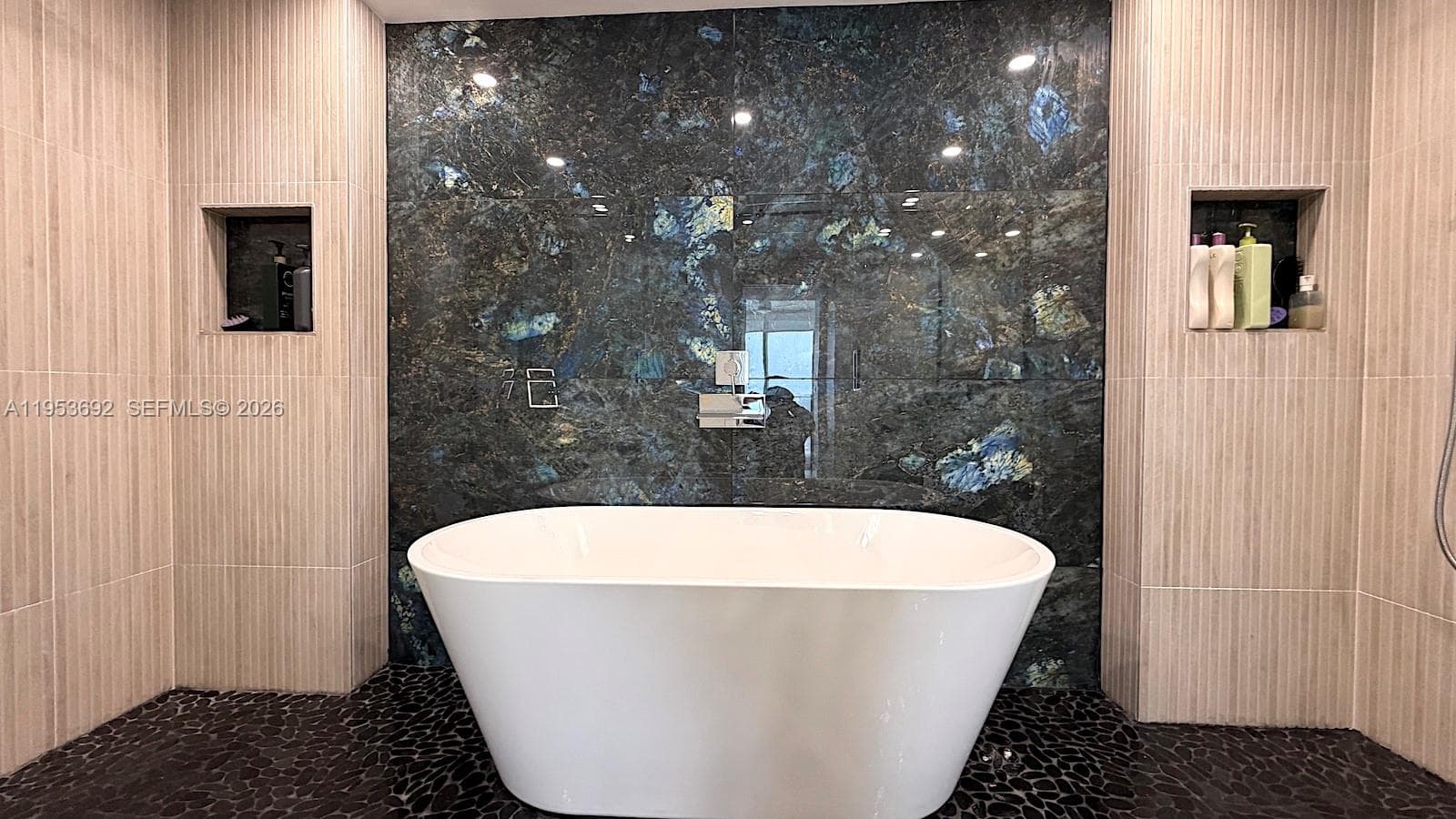 465 Brickell Ave # 5603, Miami FL 33131 — 10