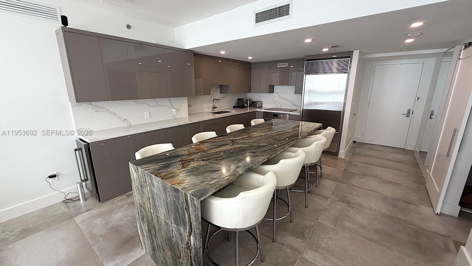 465 Brickell Ave # 5603, Miami FL 33131 — 4