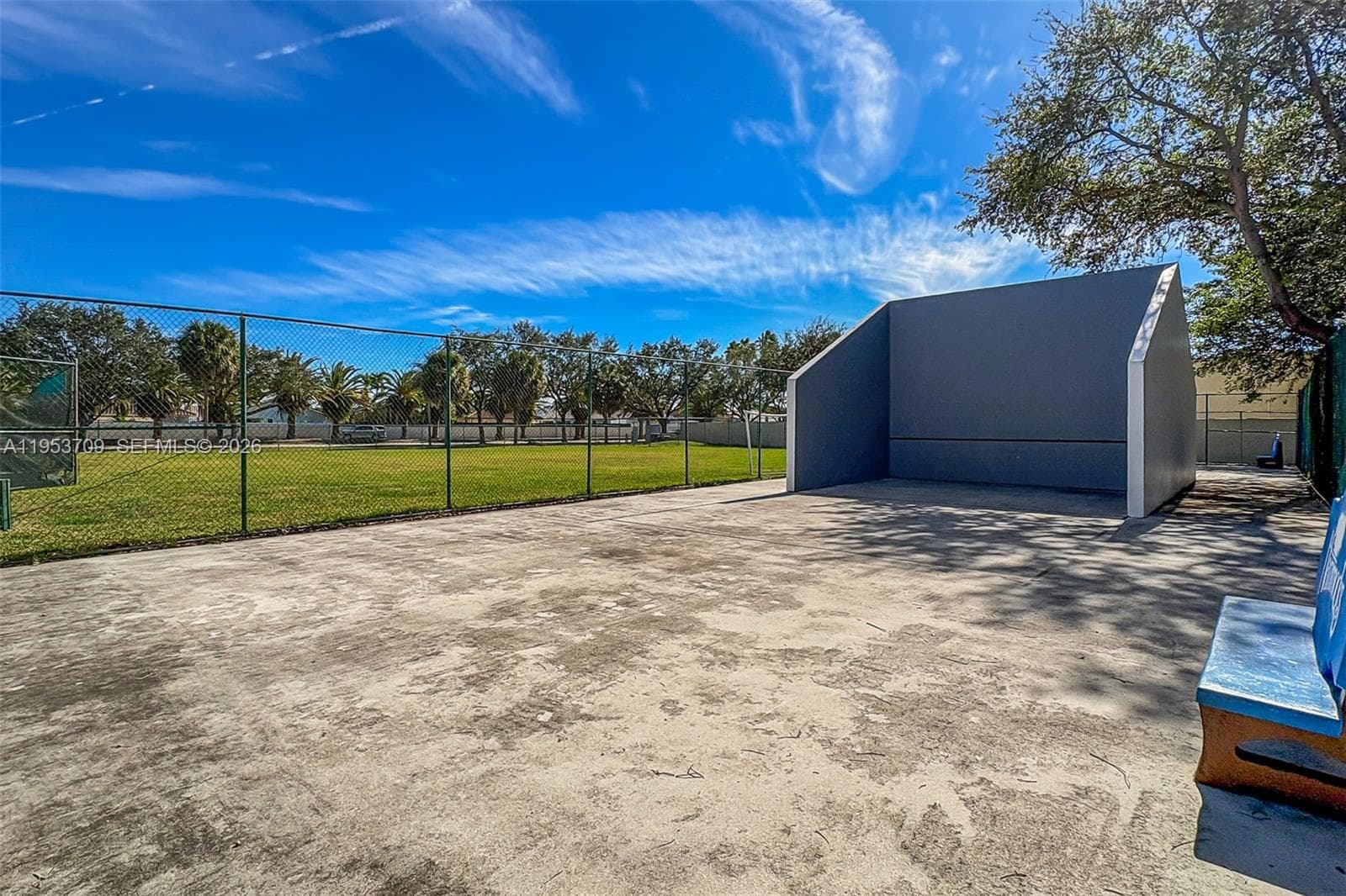 10026 Hammocks Blvd # 6, Miami FL 33196 — 32