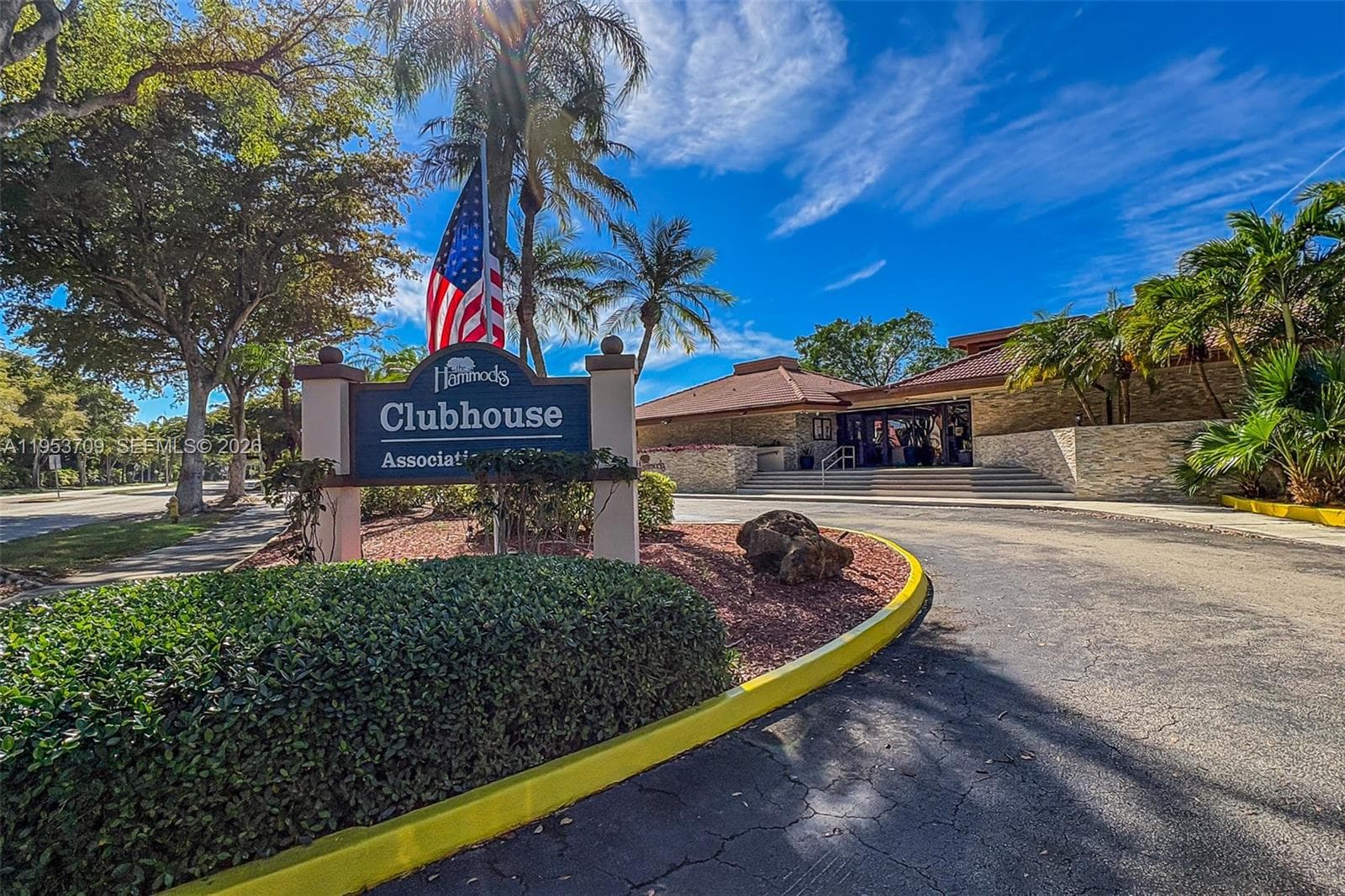 10026 Hammocks Blvd # 6, Miami FL 33196 — 38