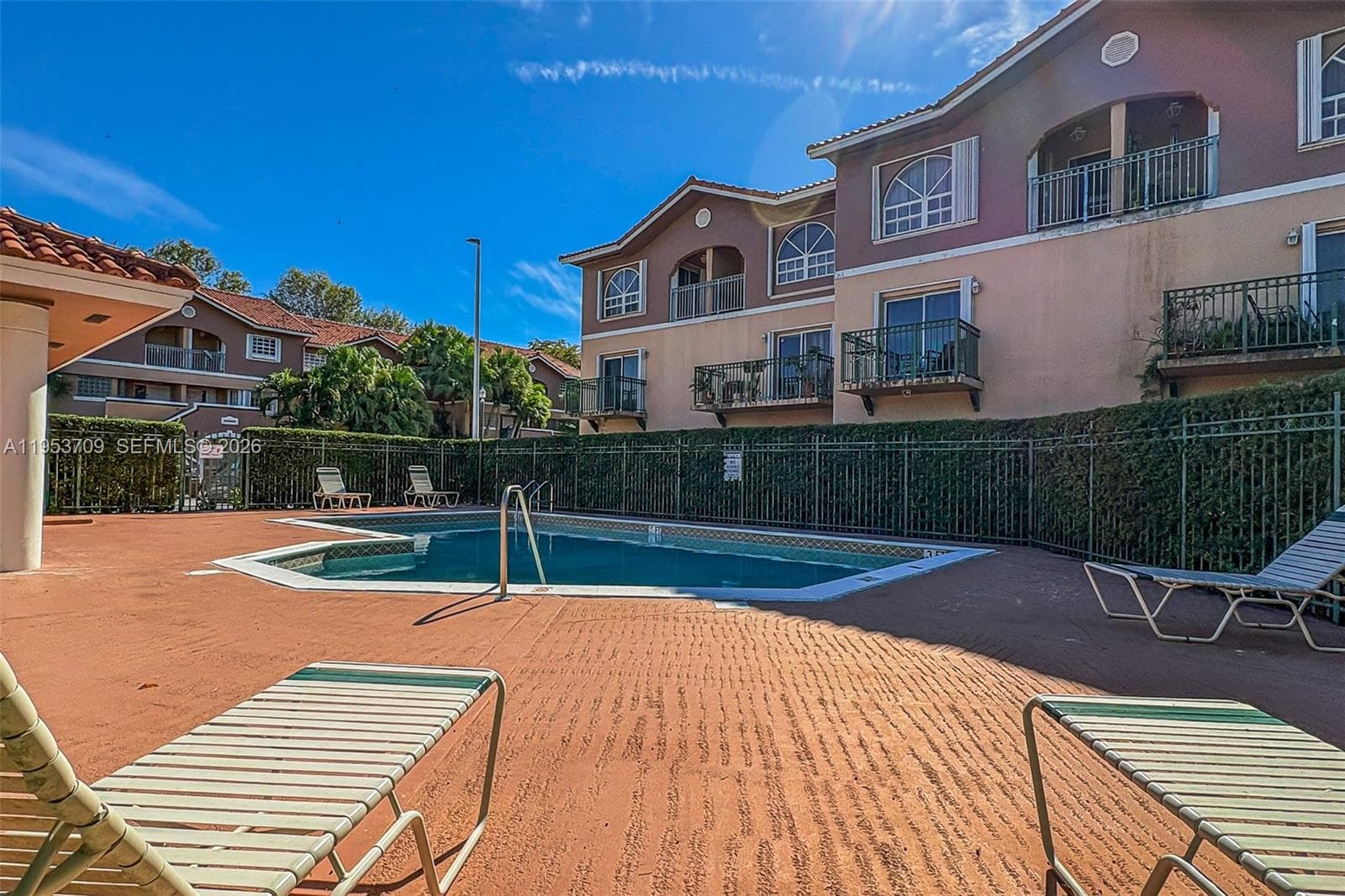 10026 Hammocks Blvd # 6, Miami FL 33196 — 41