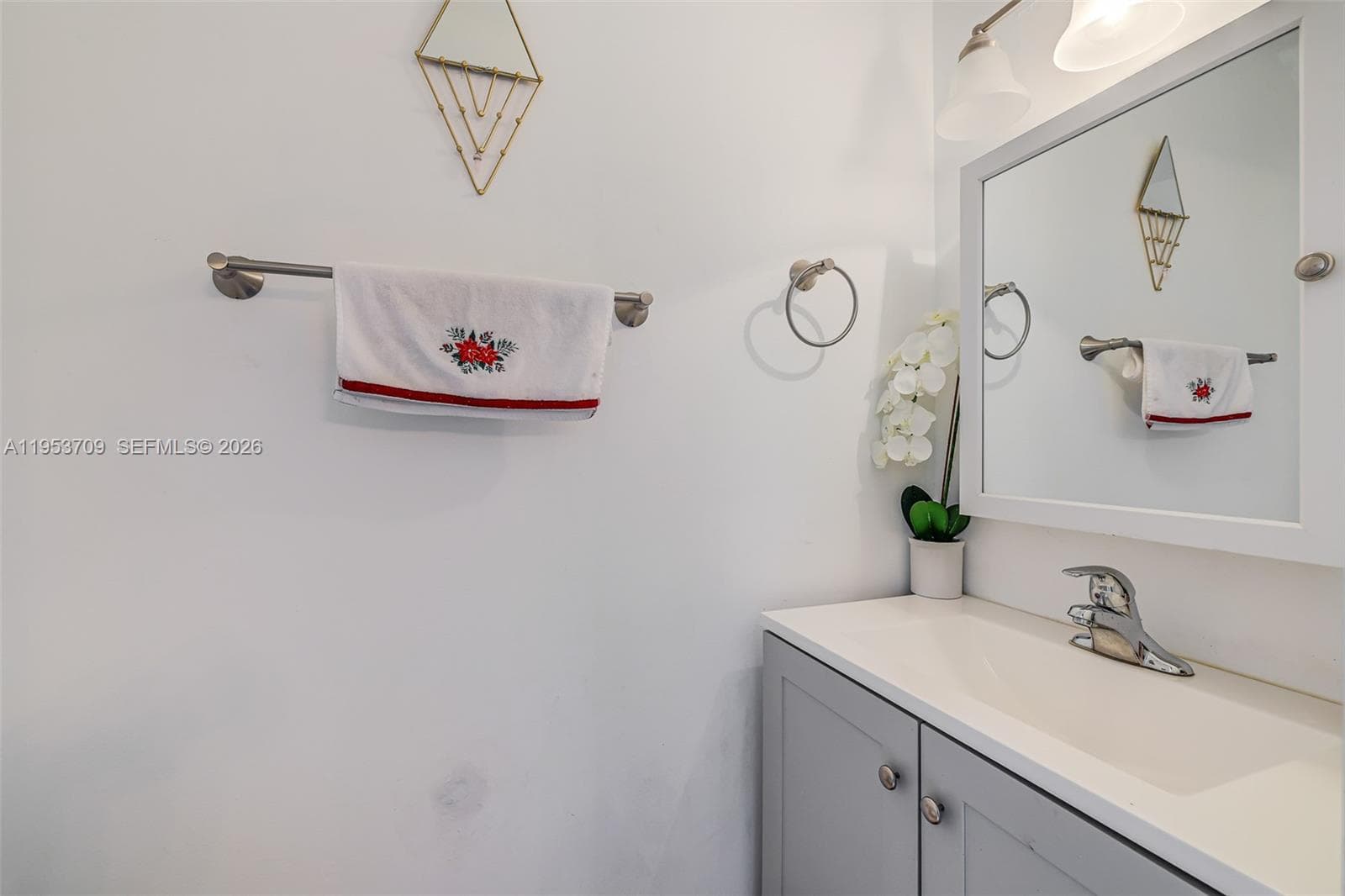 10026 Hammocks Blvd # 6, Miami FL 33196 — 11