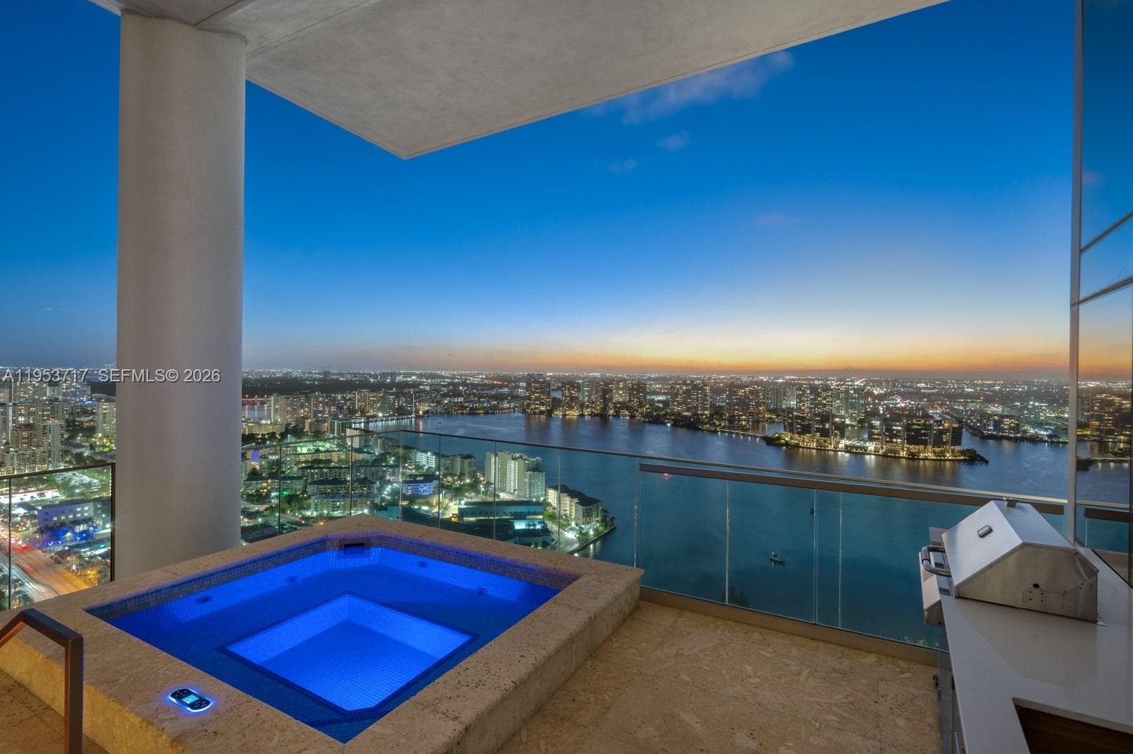 18501 Collins Ave # 3704, Sunny Isles Beach FL 33160 — 10