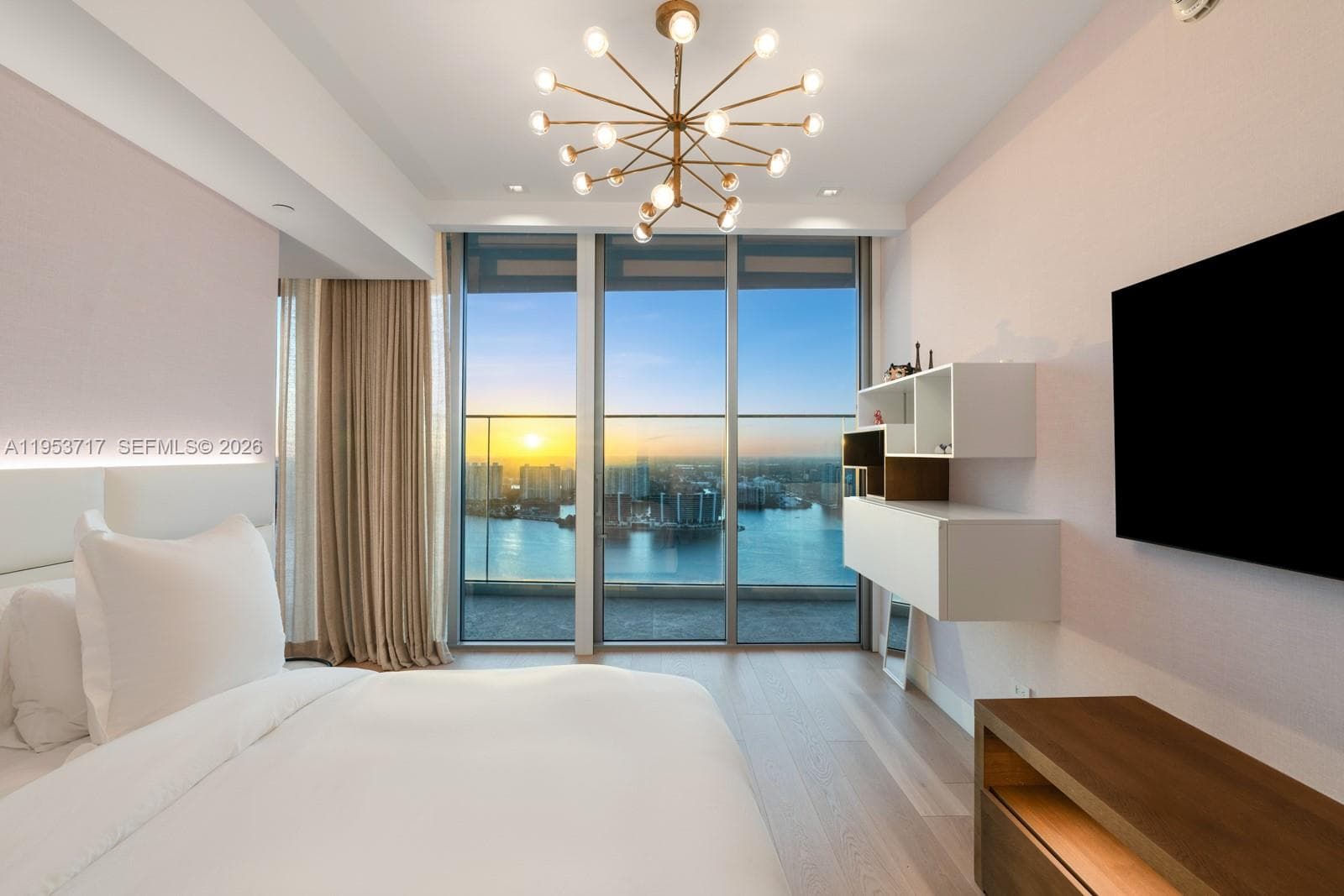 18501 Collins Ave # 3704, Sunny Isles Beach FL 33160 — 59