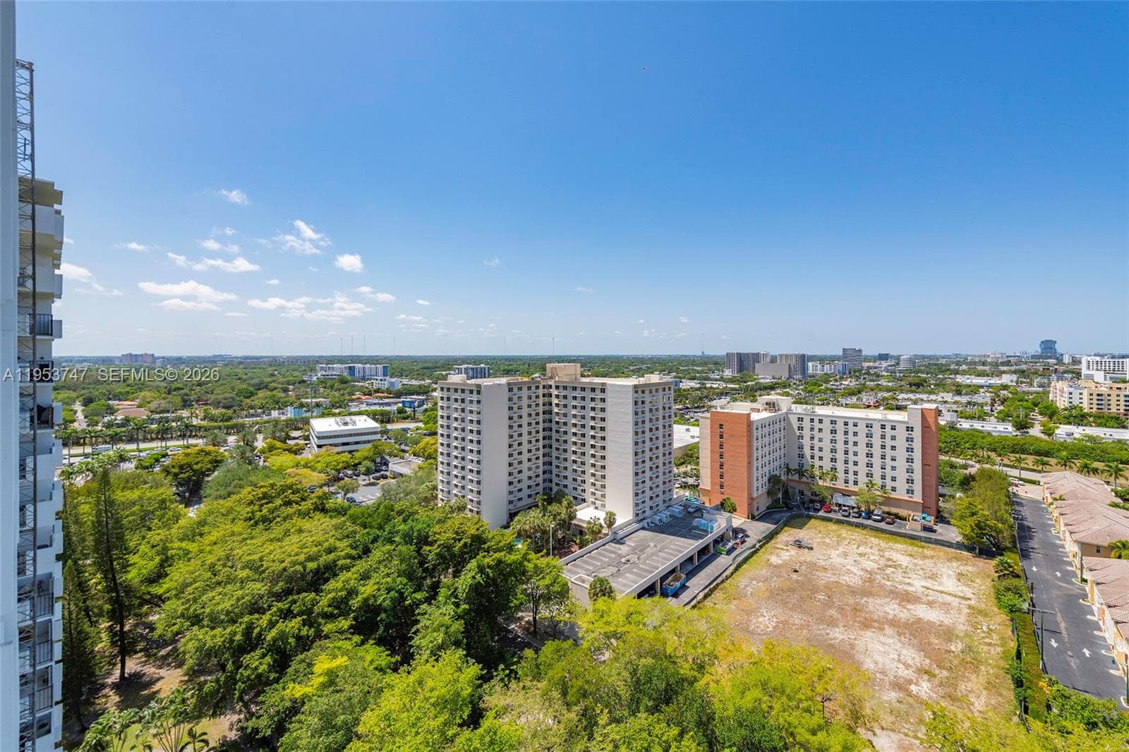 2780 NE 183rd St # 1911, Aventura FL 33160 — 28