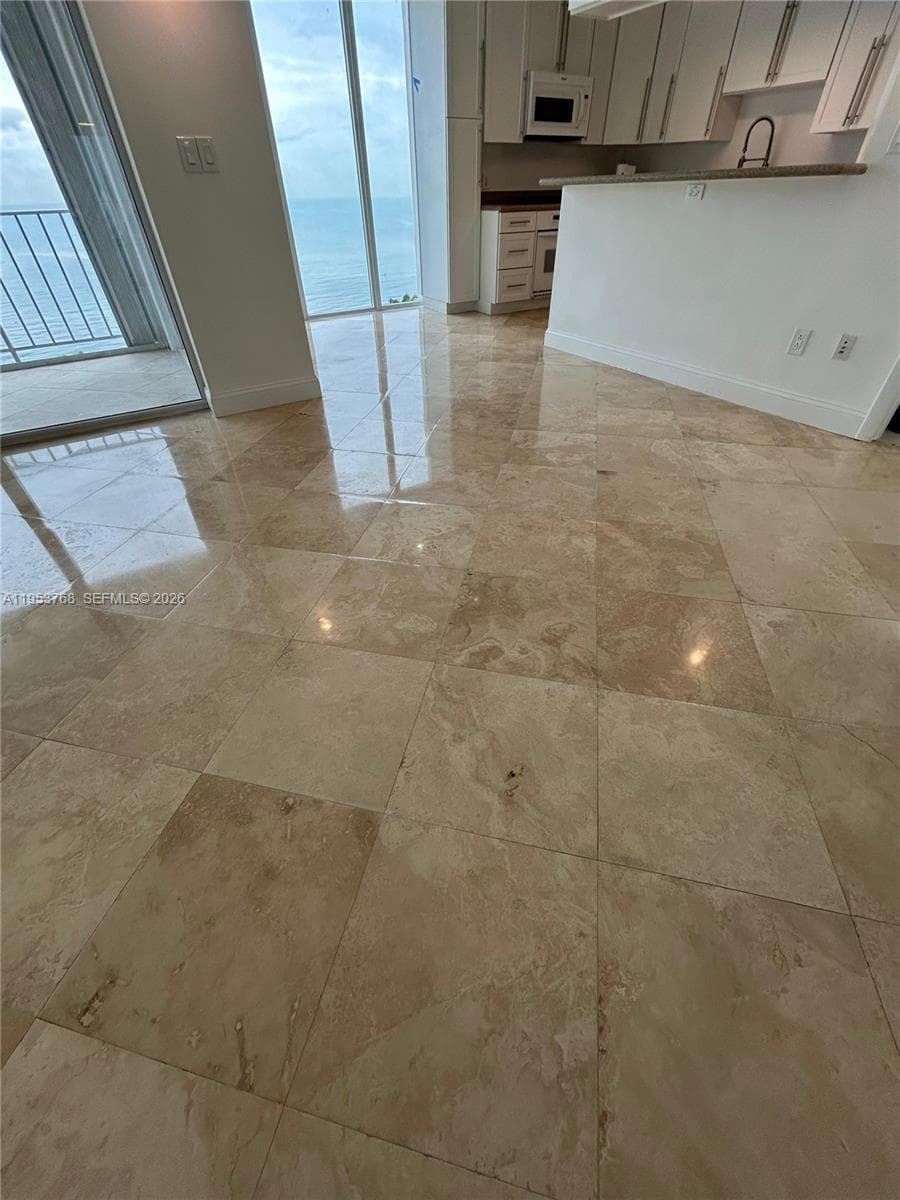 881 Ocean Dr # 10D, Key Biscayne FL 33149 — 6