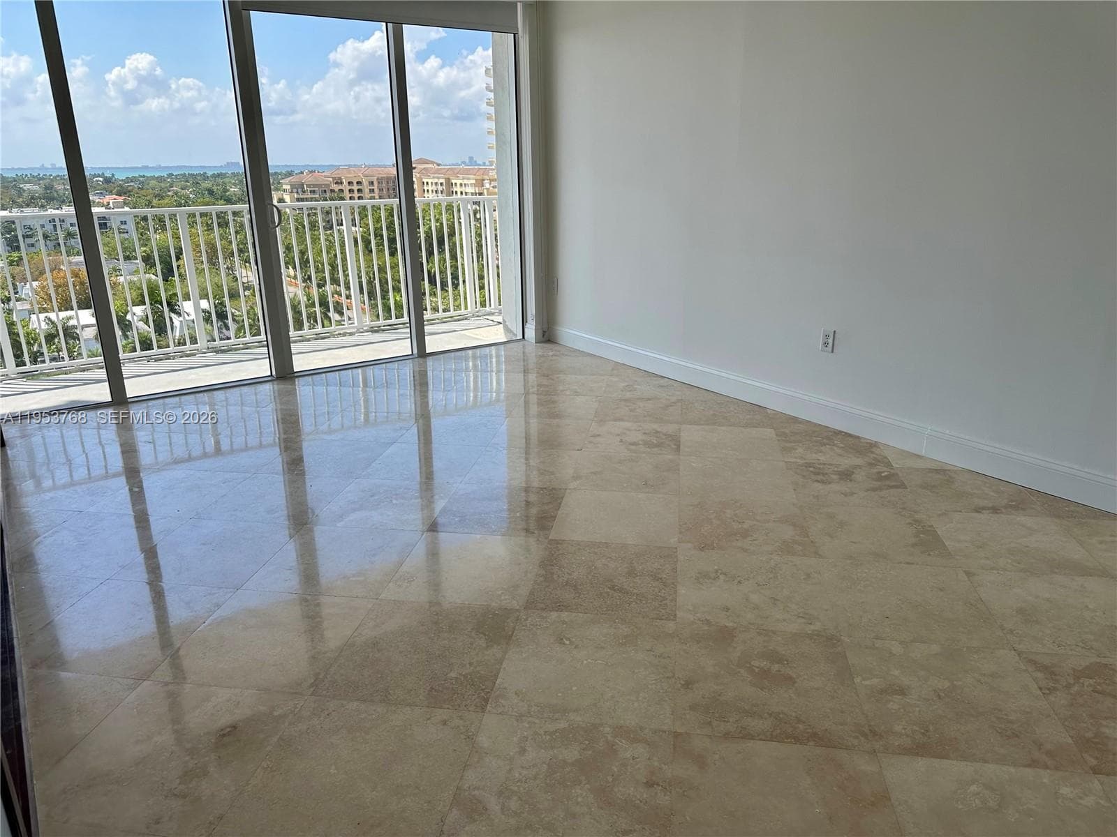 881 Ocean Dr # 10D, Key Biscayne FL 33149 — 5