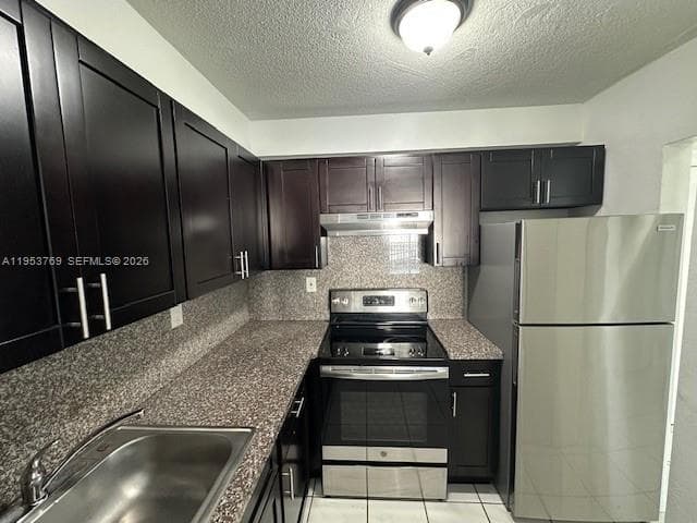 1015 NW 45th Ave # 108, Miami FL 33126 — 5