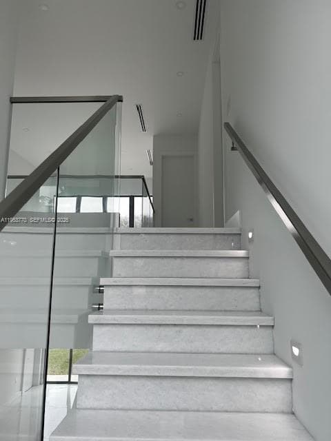 2 Hough Dr, Miami Springs FL 33166 — 15