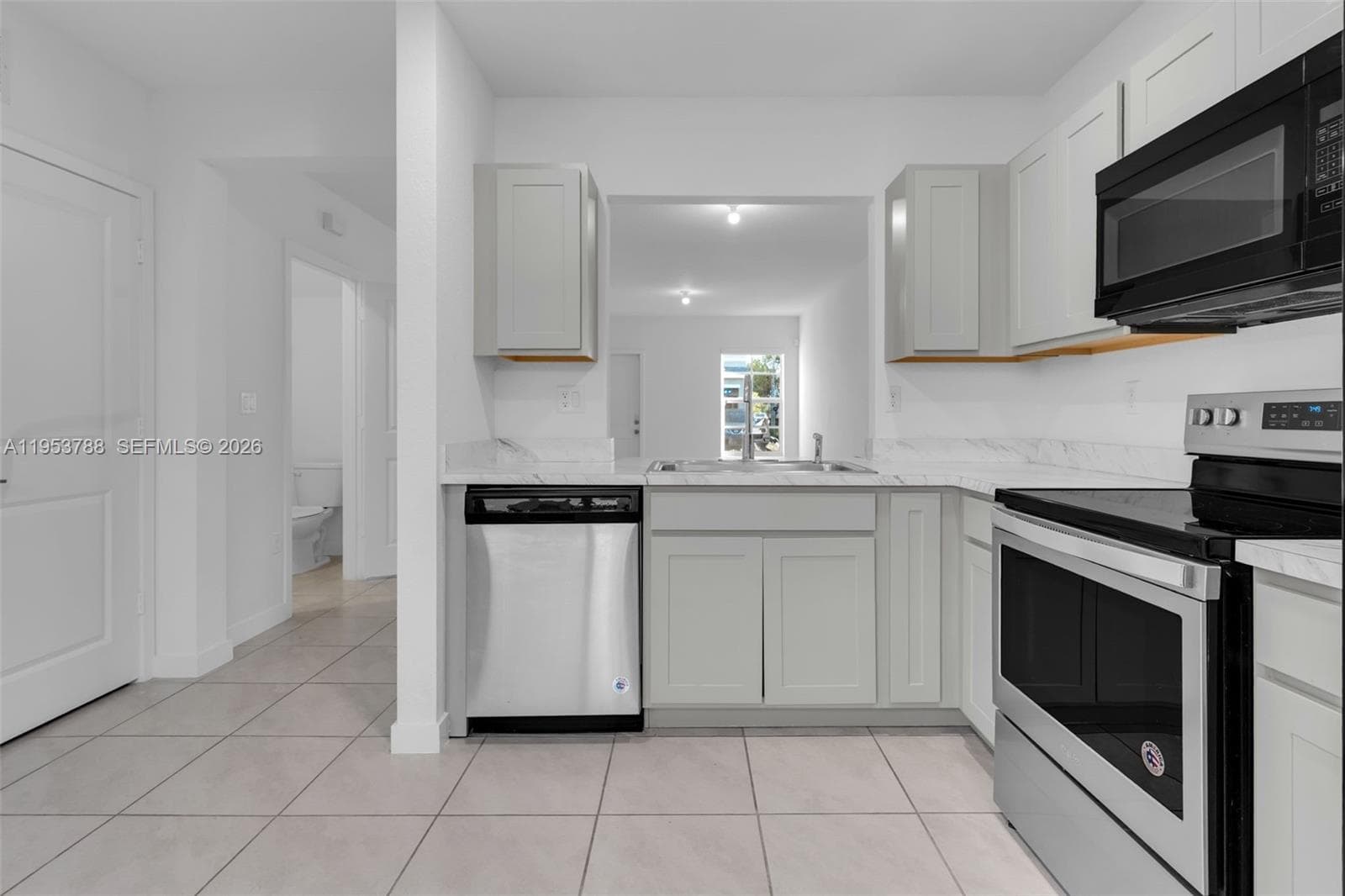 540 NE 5th TER, Florida City FL 33034 — 7