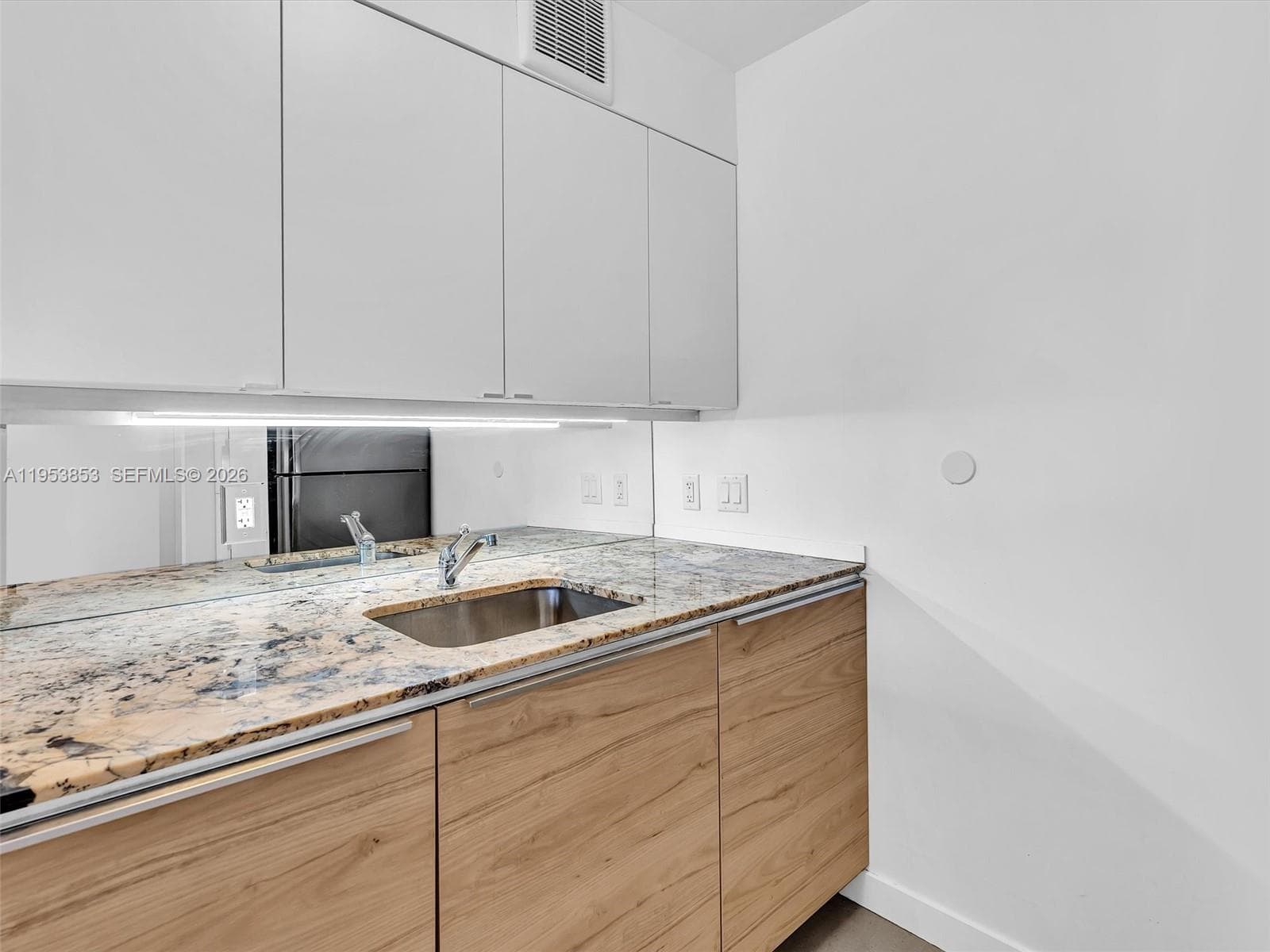 100 Bayview Dr # 223, Sunny Isles Beach FL 33160 — 7