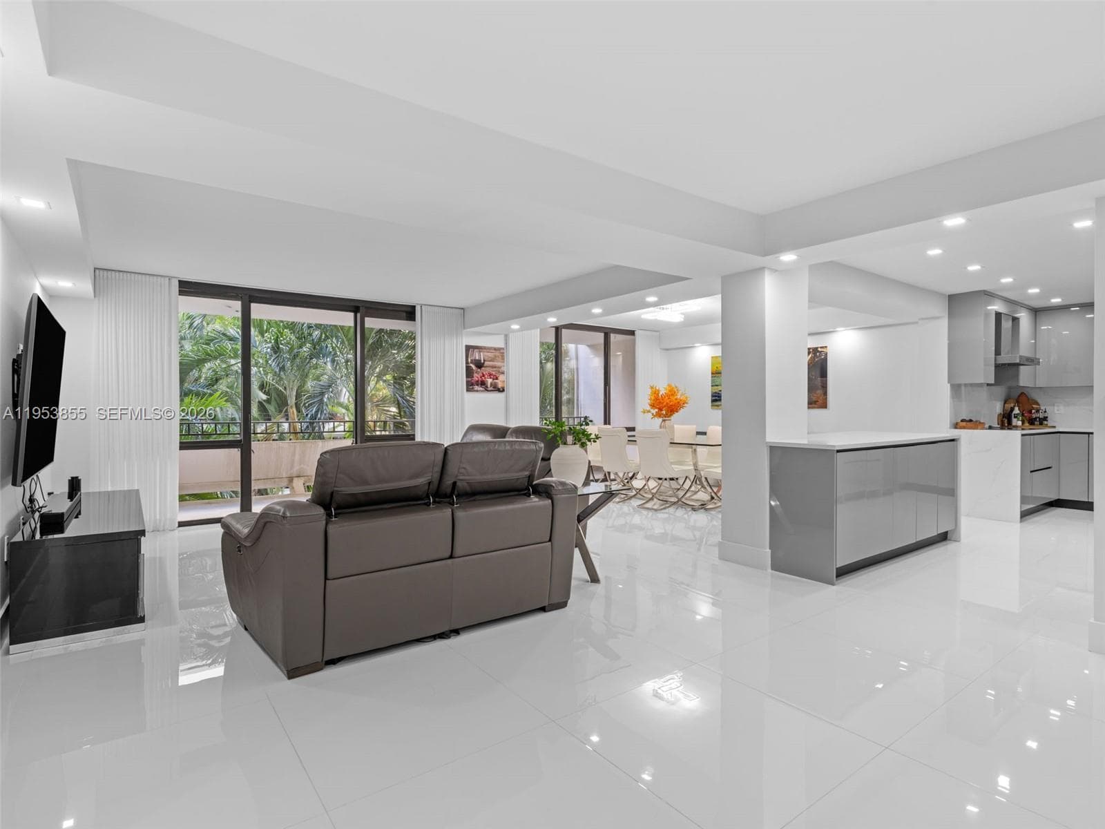 13953 Kendale Lakes Cir # B205, Miami FL 33183 — 9