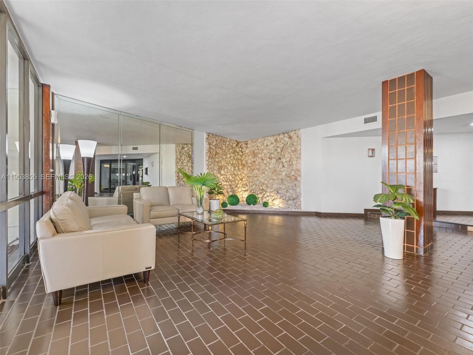13953 Kendale Lakes Cir # B205, Miami FL 33183 — 41