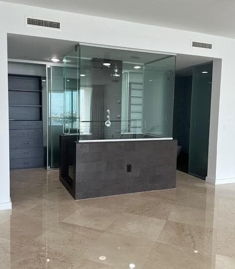 1040 Biscayne Boulevard # 3003, Miami FL 33132 — 7