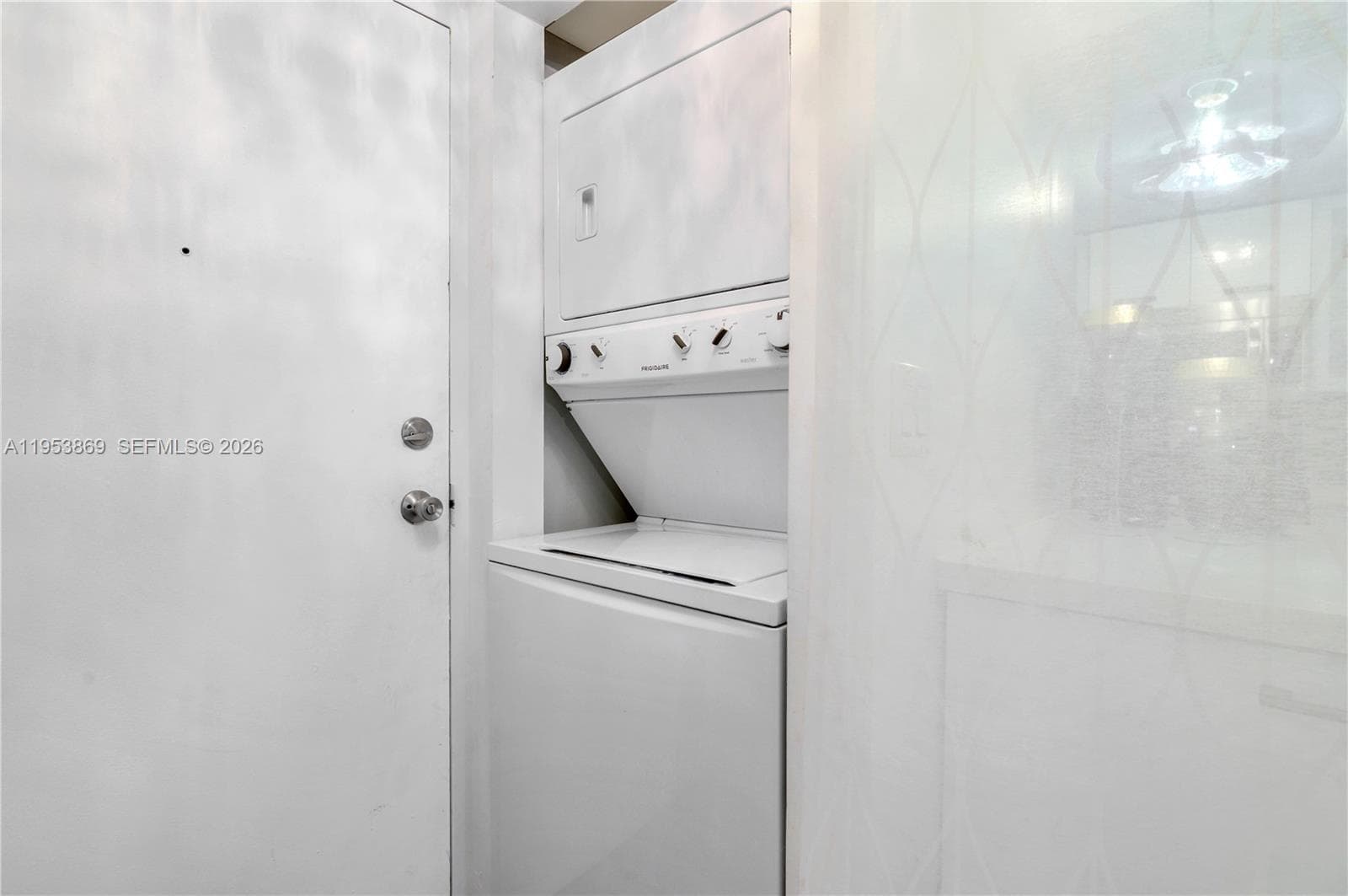 2600 Collins Ave # 204, Miami Beach FL 33140 — 9