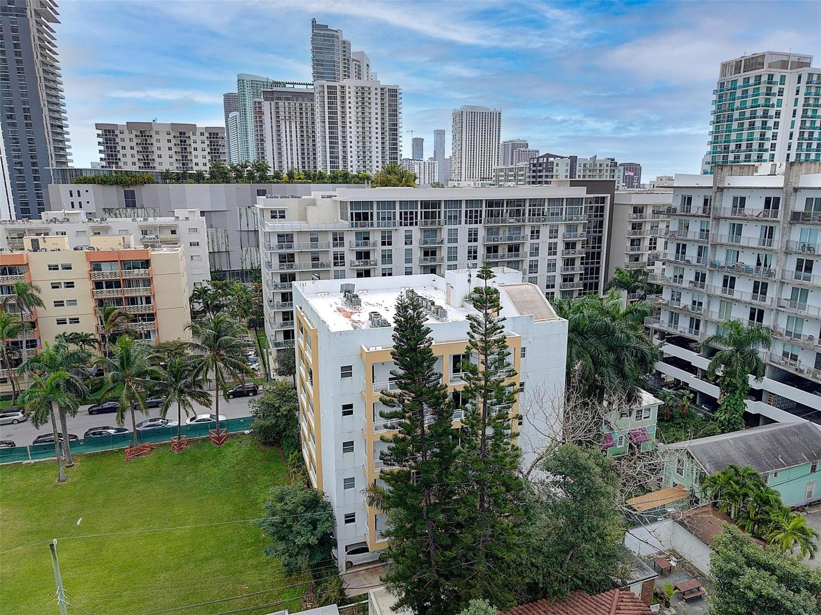 471 NE 25th Street # 503, Miami FL 33137 — 27