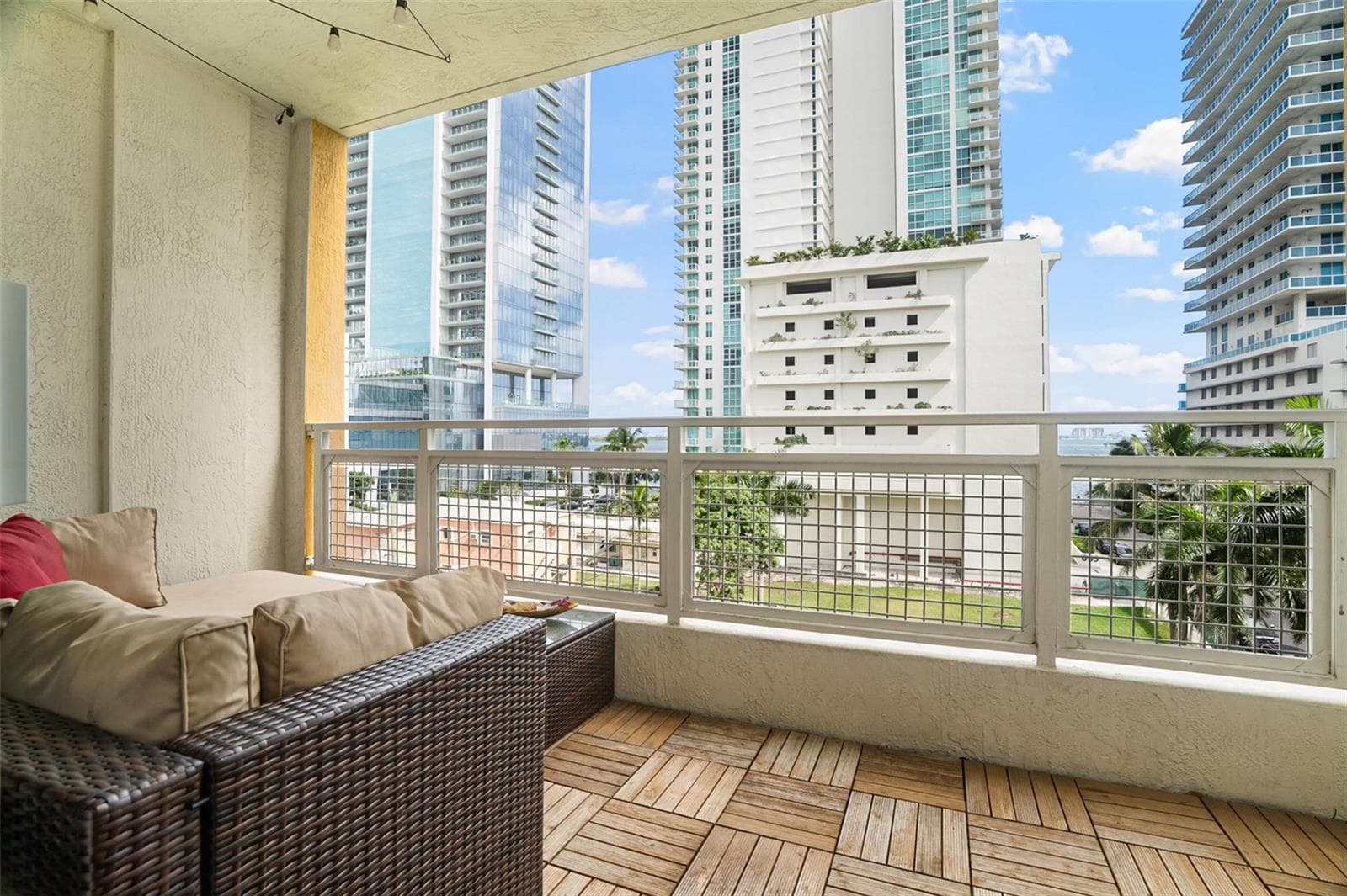 471 NE 25th Street # 503, Miami FL 33137 — 5