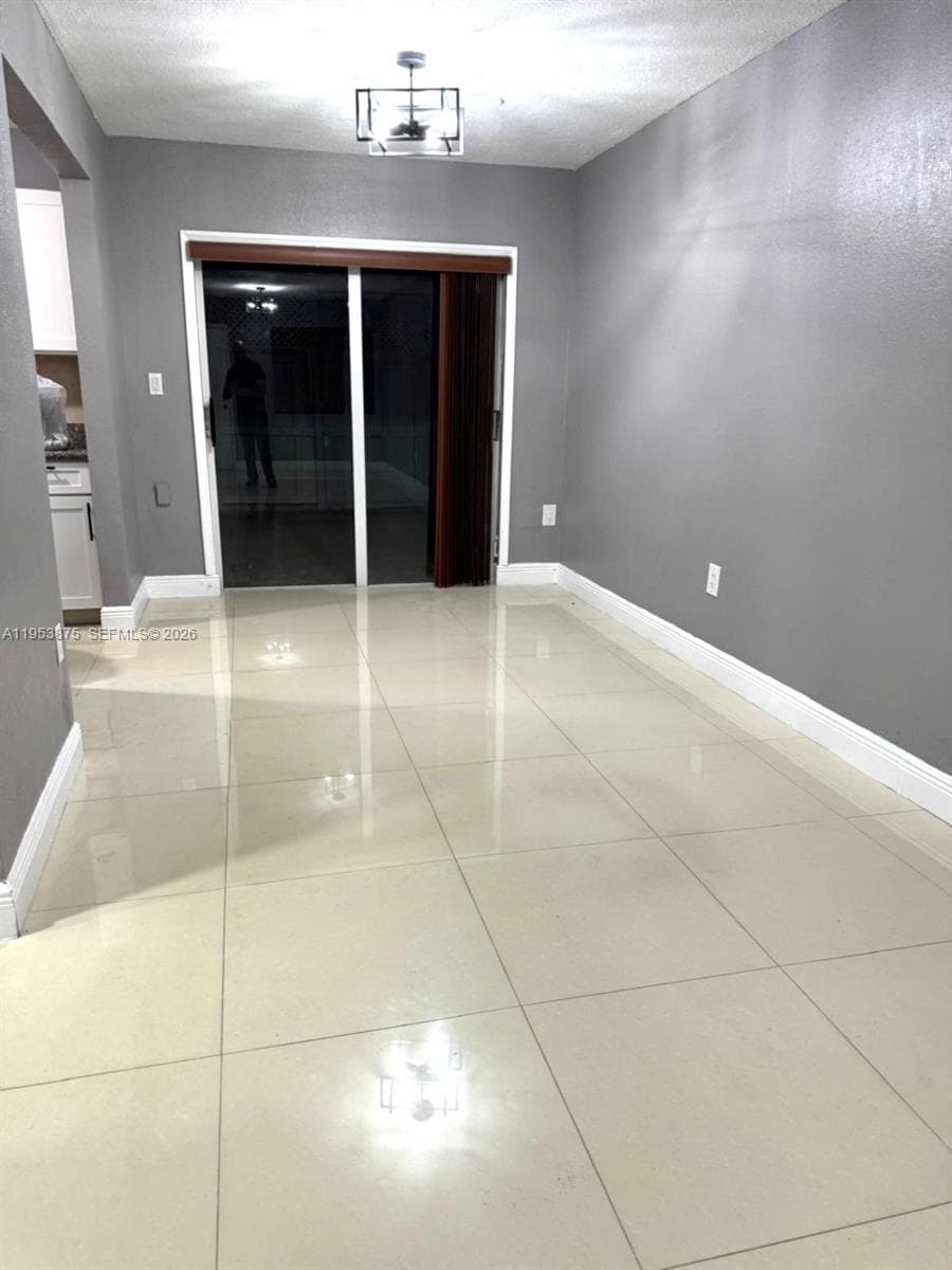 5461 W 24th Ave # 25, Hialeah FL 33016 — 9