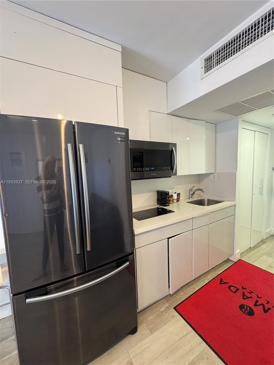19201 Collins Ave # 1004, Sunny Isles Beach FL 33160 — 8