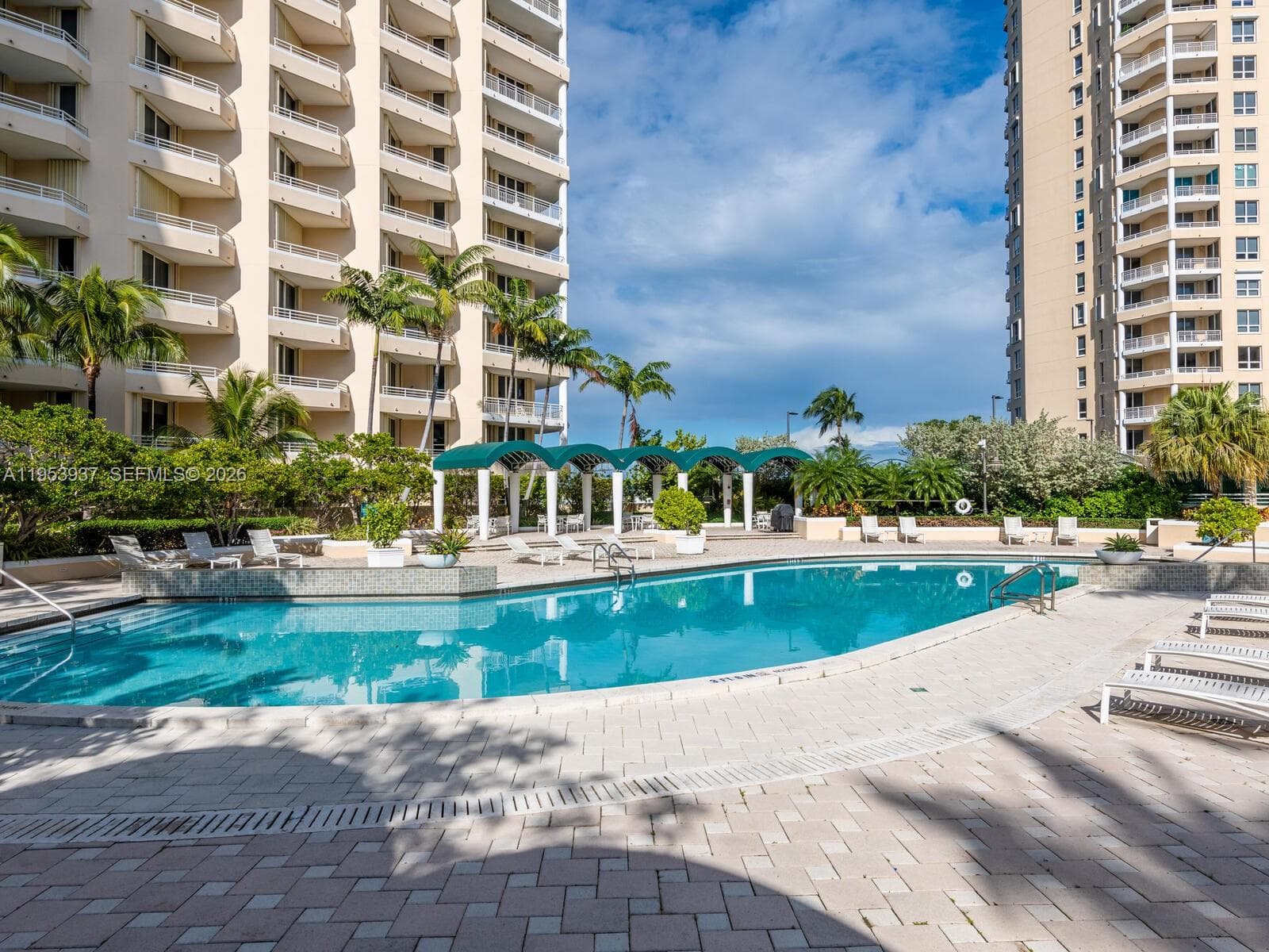 888 Brickell Key Dr # 210, Miami FL 33131 — 77