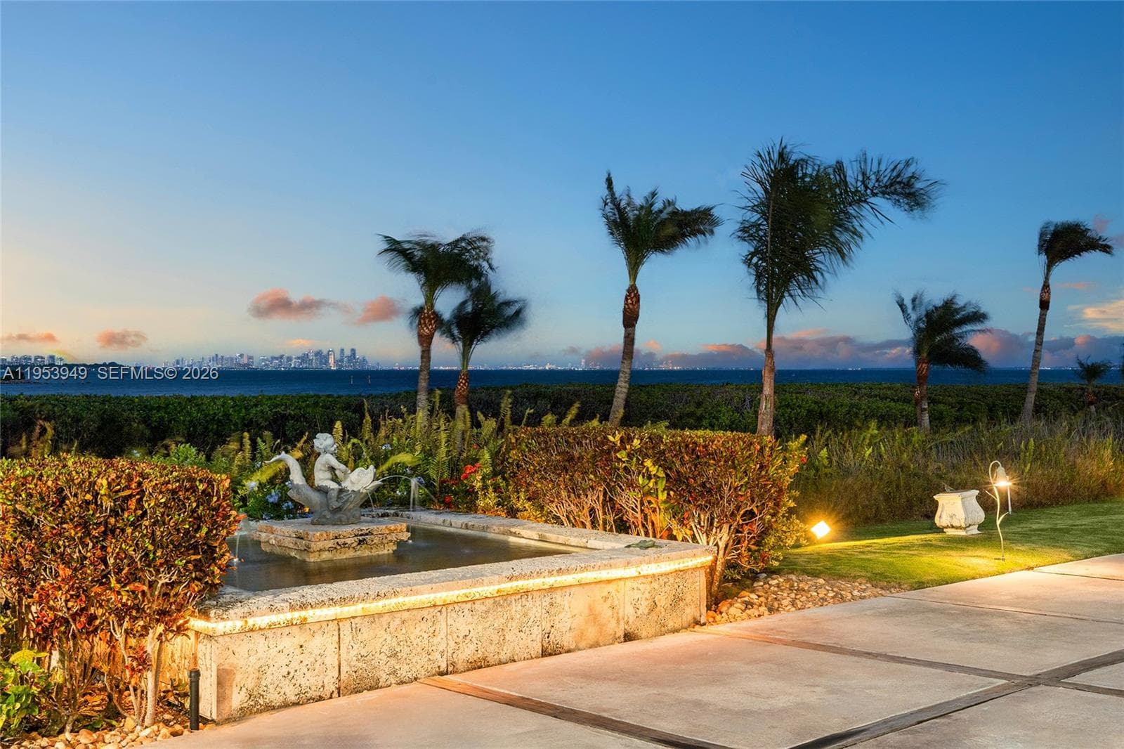 720 Lugo Ave, Coral Gables FL 33156 — 36