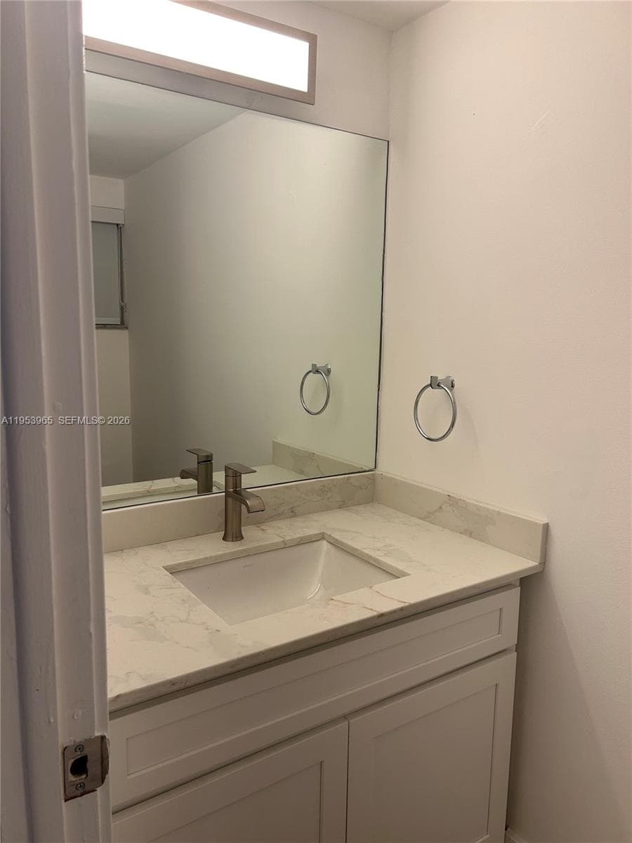 1075 93rd St # 106, Bay Harbor Islands FL 33154 — 10