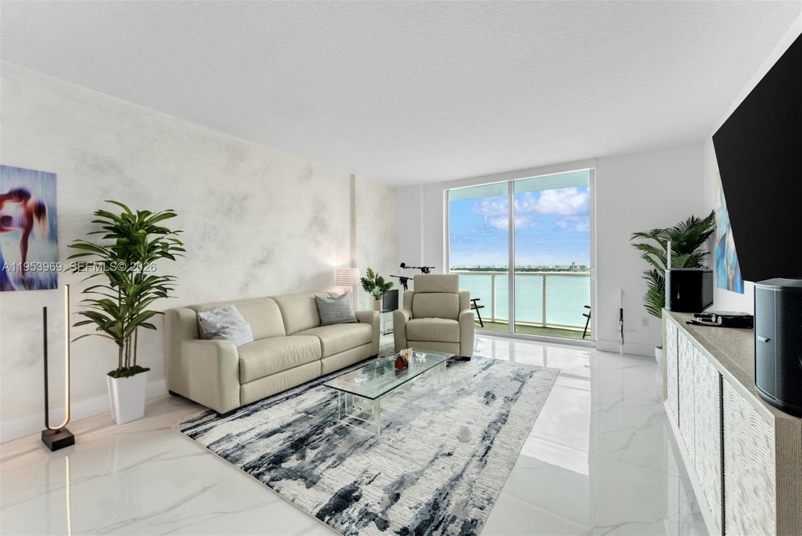 1900 N Bayshore Dr # 3202, Miami FL 33132 — 1