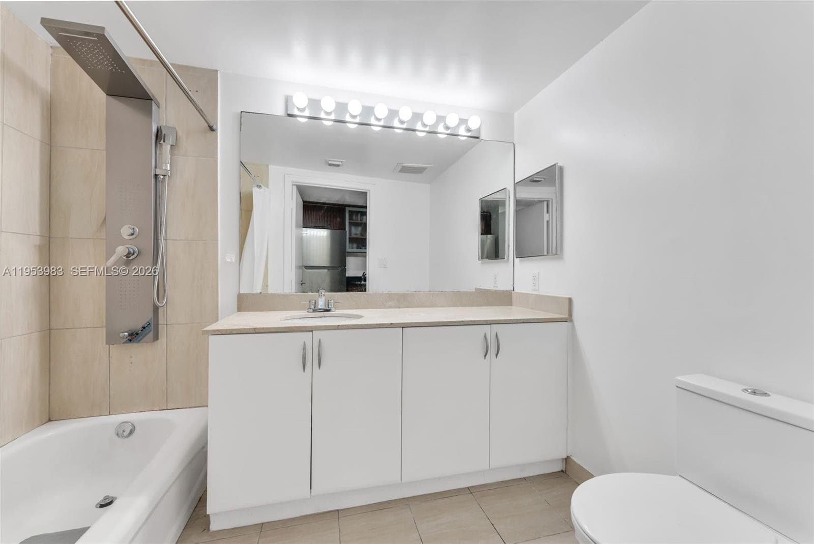 1750 N Bayshore Dr # 1407, Miami FL 33132 — 6