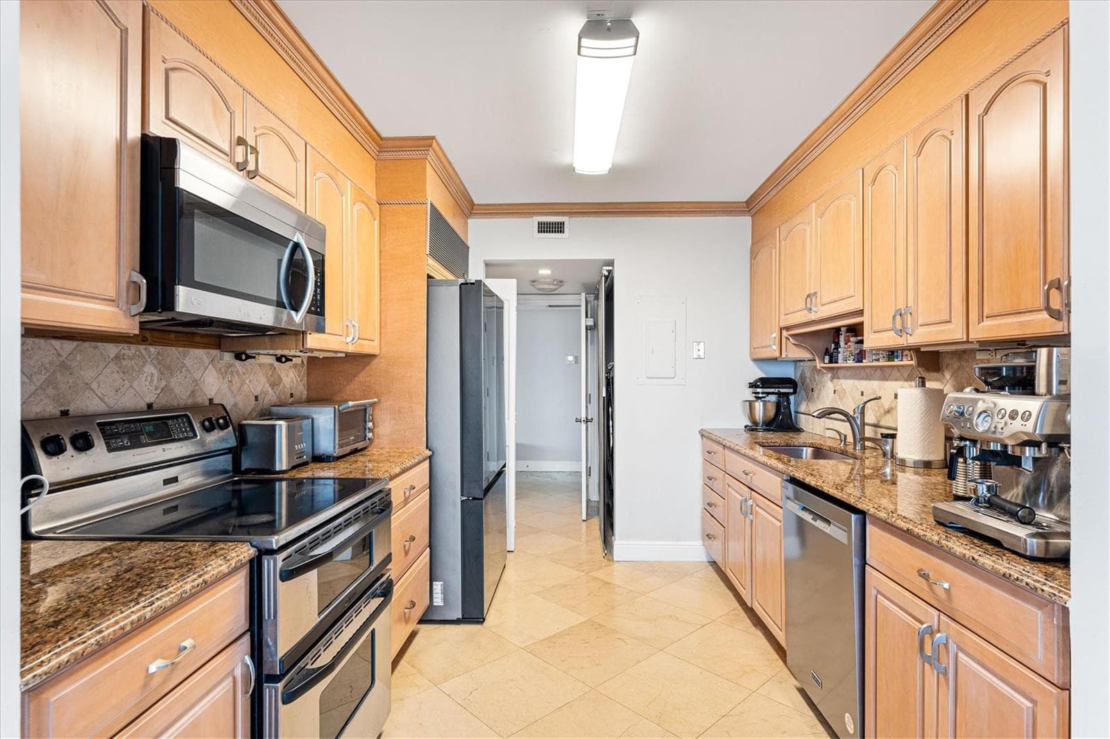 19707 Turnberry Way # 9J, Aventura FL 33180 — 12