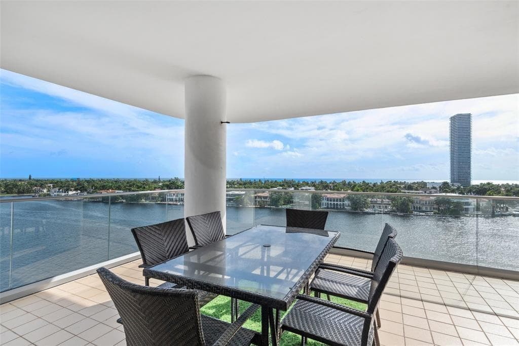 19707 Turnberry Way # 9J, Aventura FL 33180 — 36