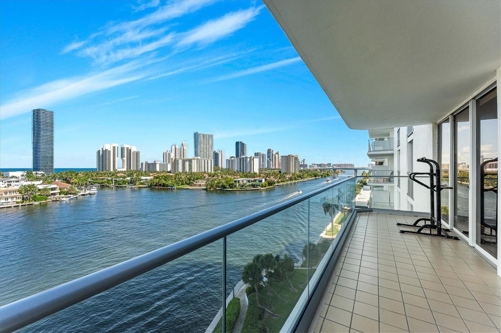 19707 Turnberry Way # 9J, Aventura FL 33180 — 33