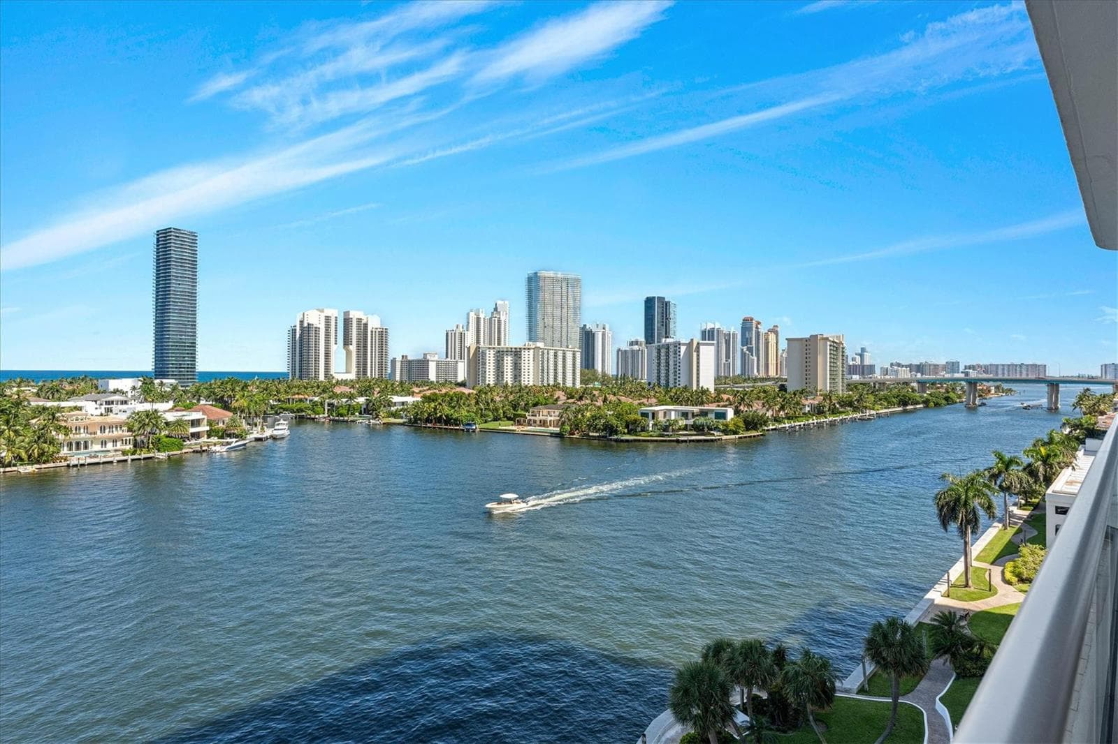 19707 Turnberry Way # 9J, Aventura FL 33180 — 35