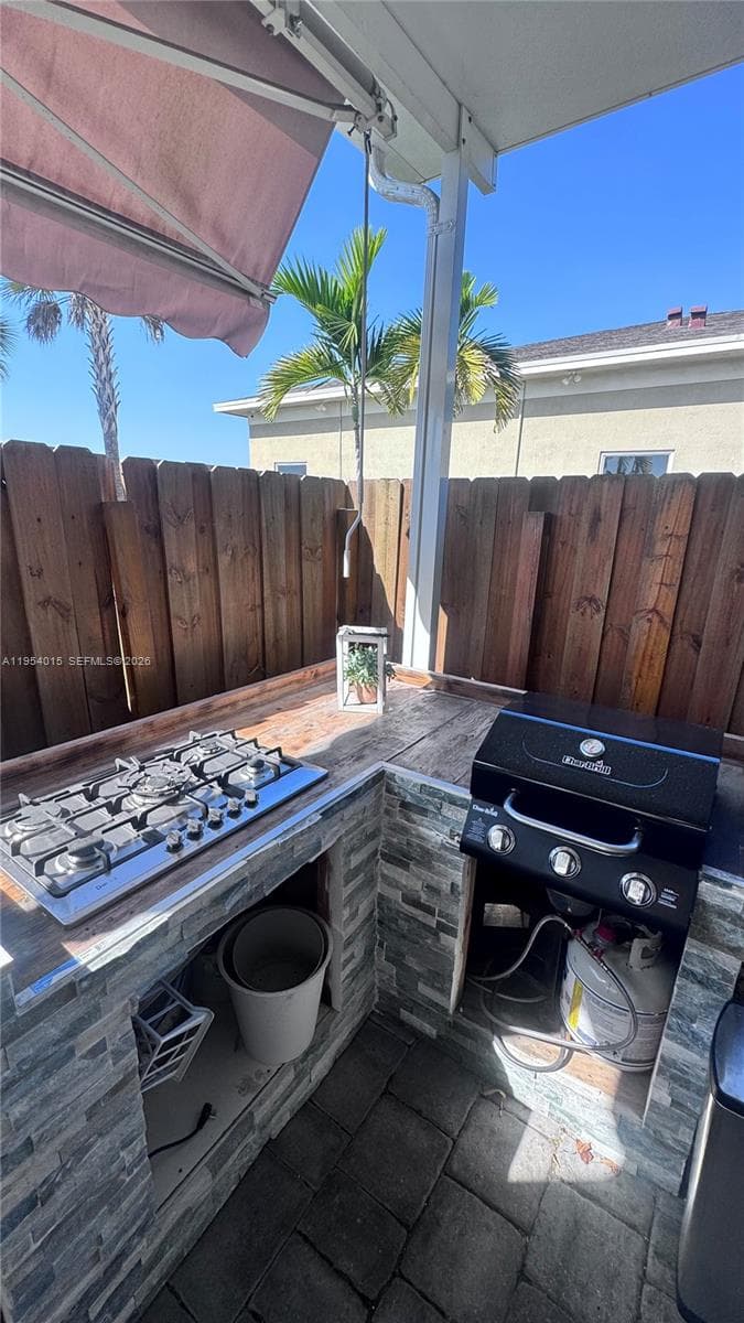 326 NE 5th Pl, Florida City FL 33034 — 35