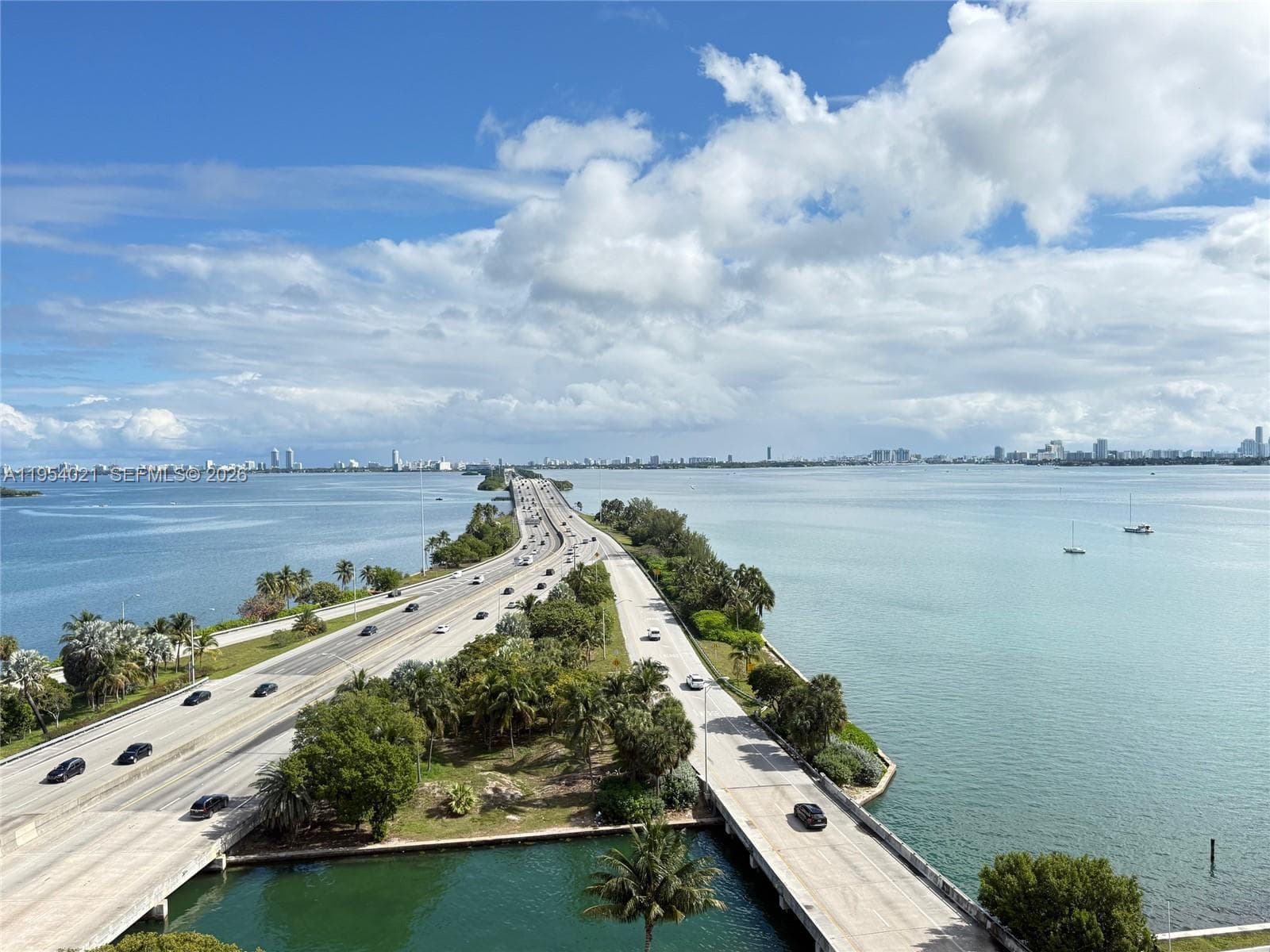601 NE 36th St # 1112, Miami FL 33137 — 17