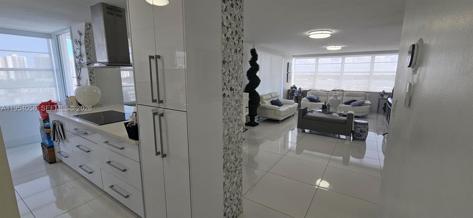 18041 Biscayne Blvd # 1405, Aventura FL 33160 — 7