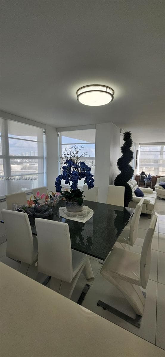 18041 Biscayne Blvd # 1405, Aventura FL 33160 — 10