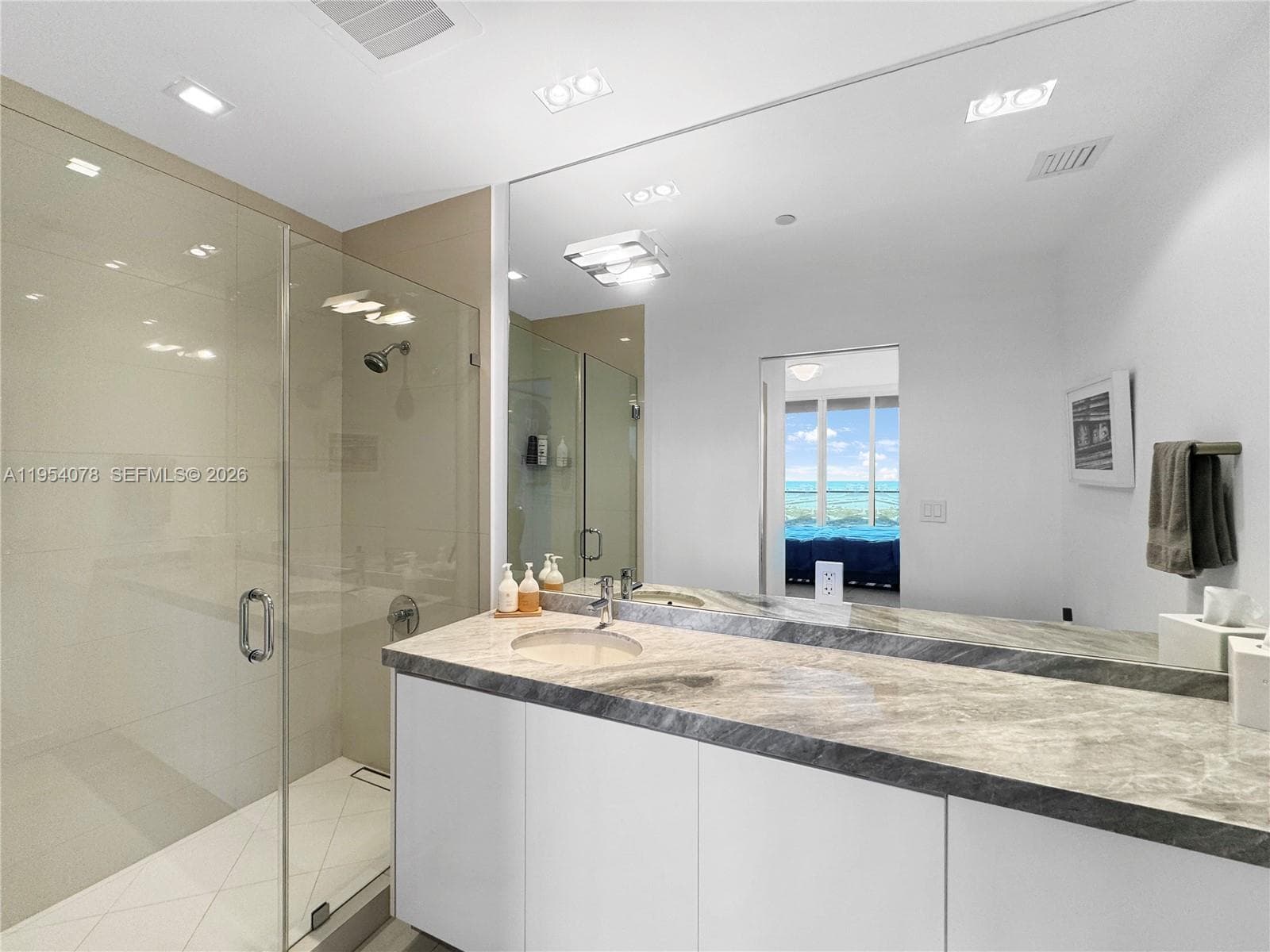 2020 N Bayshore Dr # 4104, Miami FL 33137 — 45