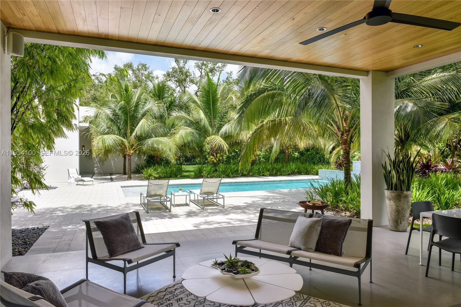 11050 SW 69th Ave, Pinecrest FL 33156 — 8