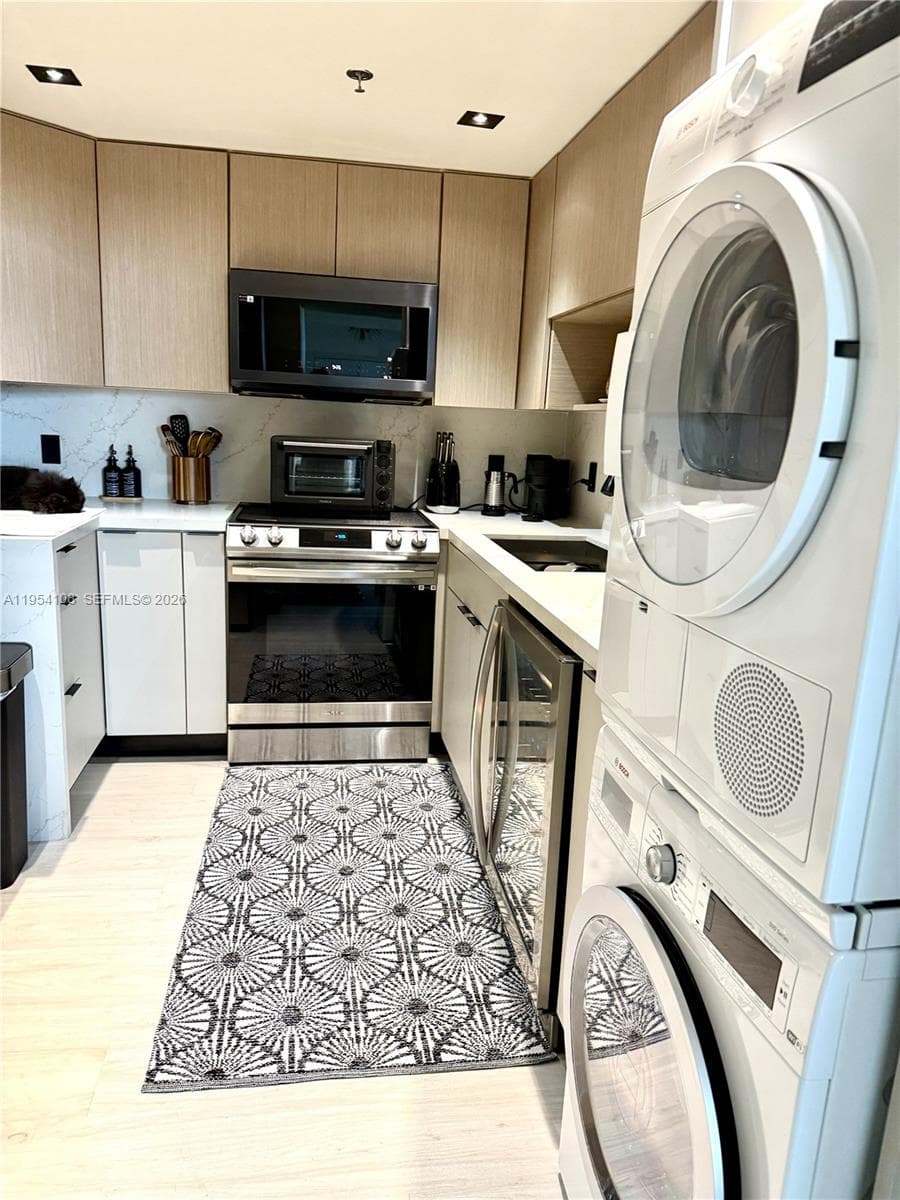 2829 Indian Creek Dr # 603, Miami Beach FL 33140 — 16