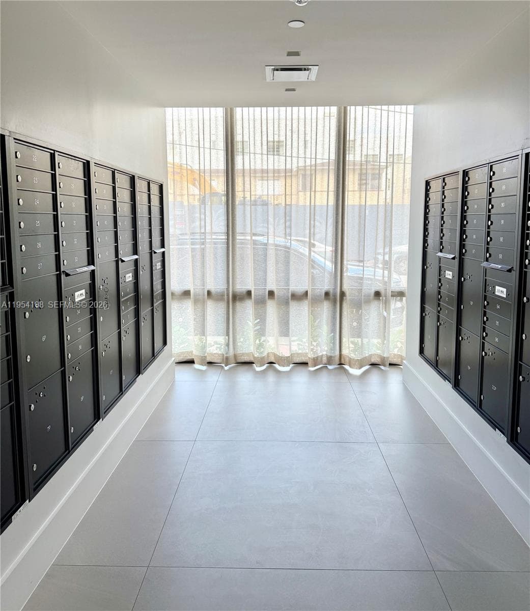 2829 Indian Creek Dr # 603, Miami Beach FL 33140 — 21