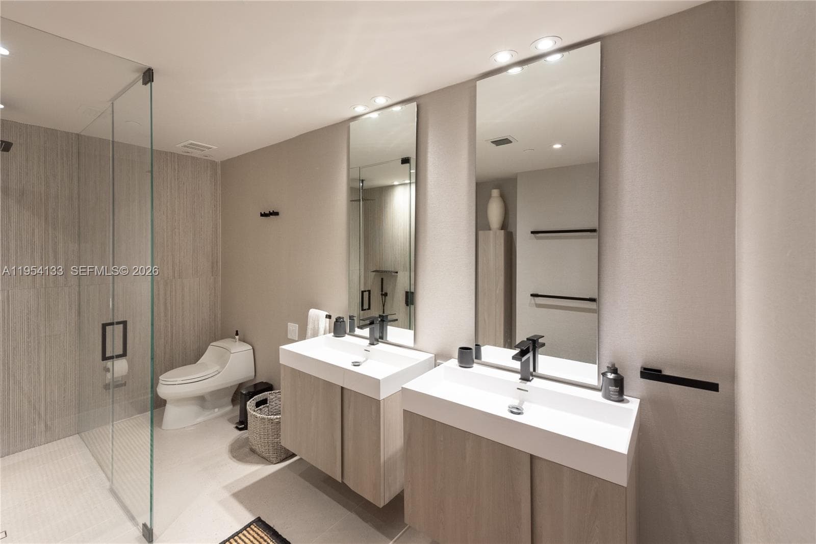 251 Crandon Blvd # 306, Key Biscayne FL 33149 — 13