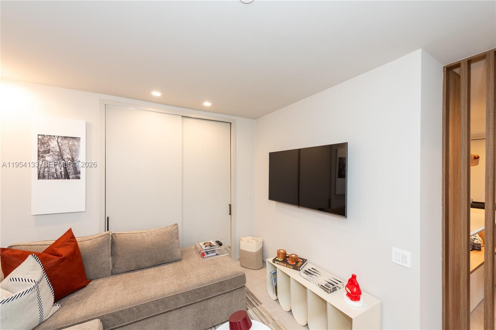 251 Crandon Blvd # 306, Key Biscayne FL 33149 — 9