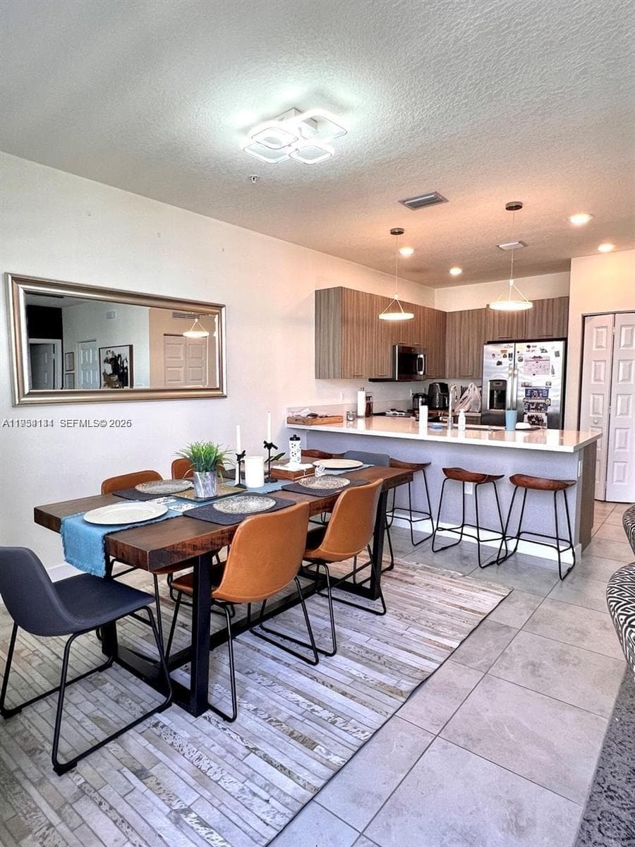 6420 NW 102nd Path # 304, Doral FL 33178 — 3