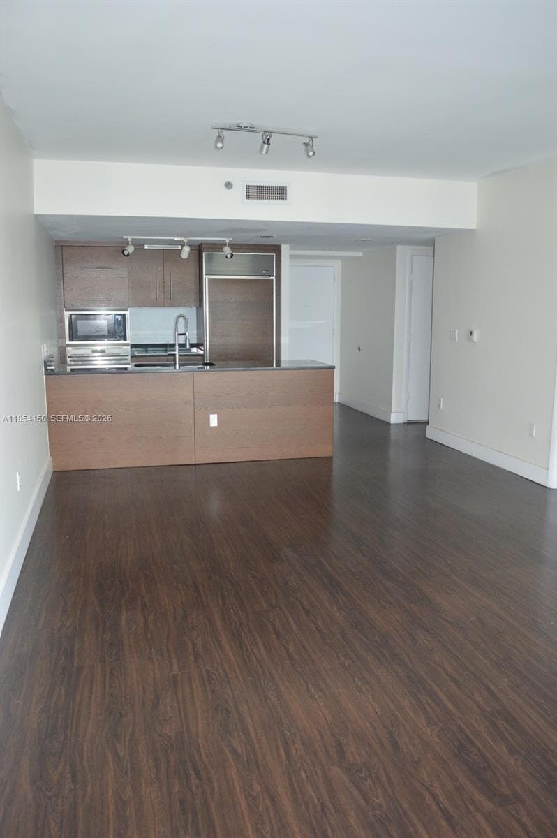 475 Brickell Ave # 1814, Miami FL 33131 — 3