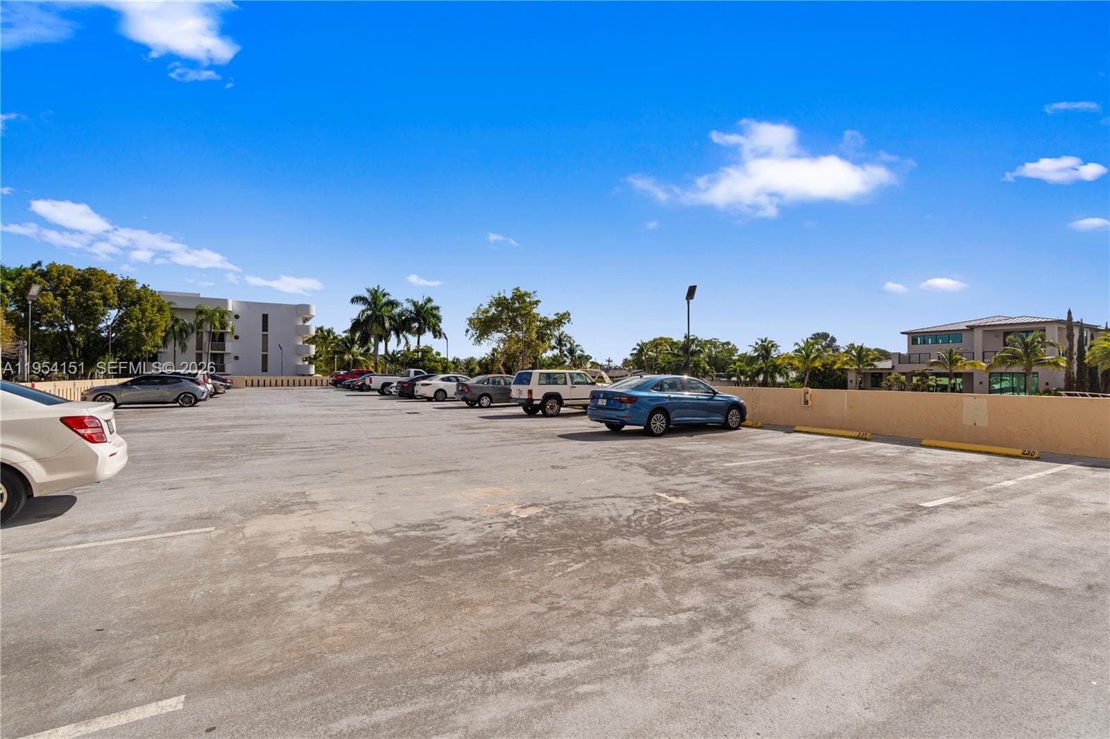 2350 NE 135th St # 1202, North Miami FL 33181 — 36