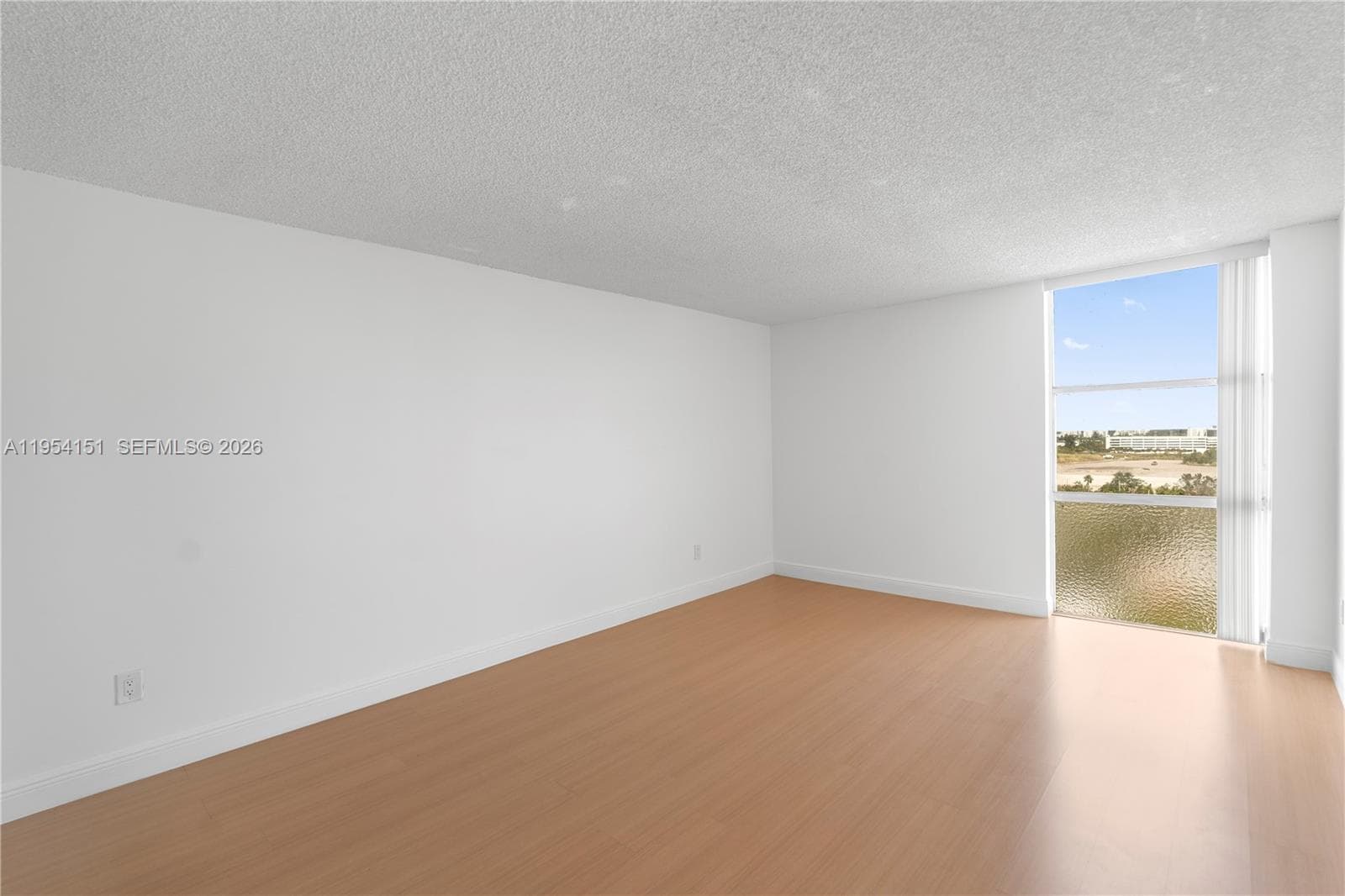 2350 NE 135th St # 1202, North Miami FL 33181 — 18