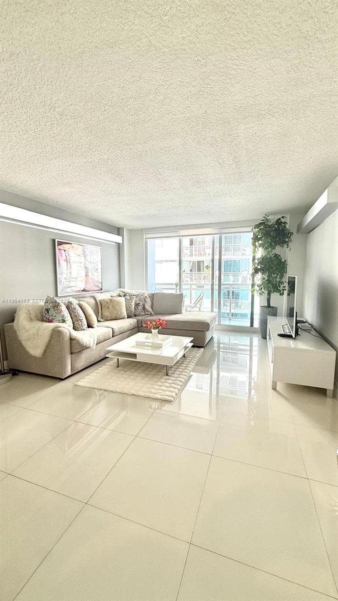 6917 Collins Ave # 1206, Miami Beach FL 33141 — 3