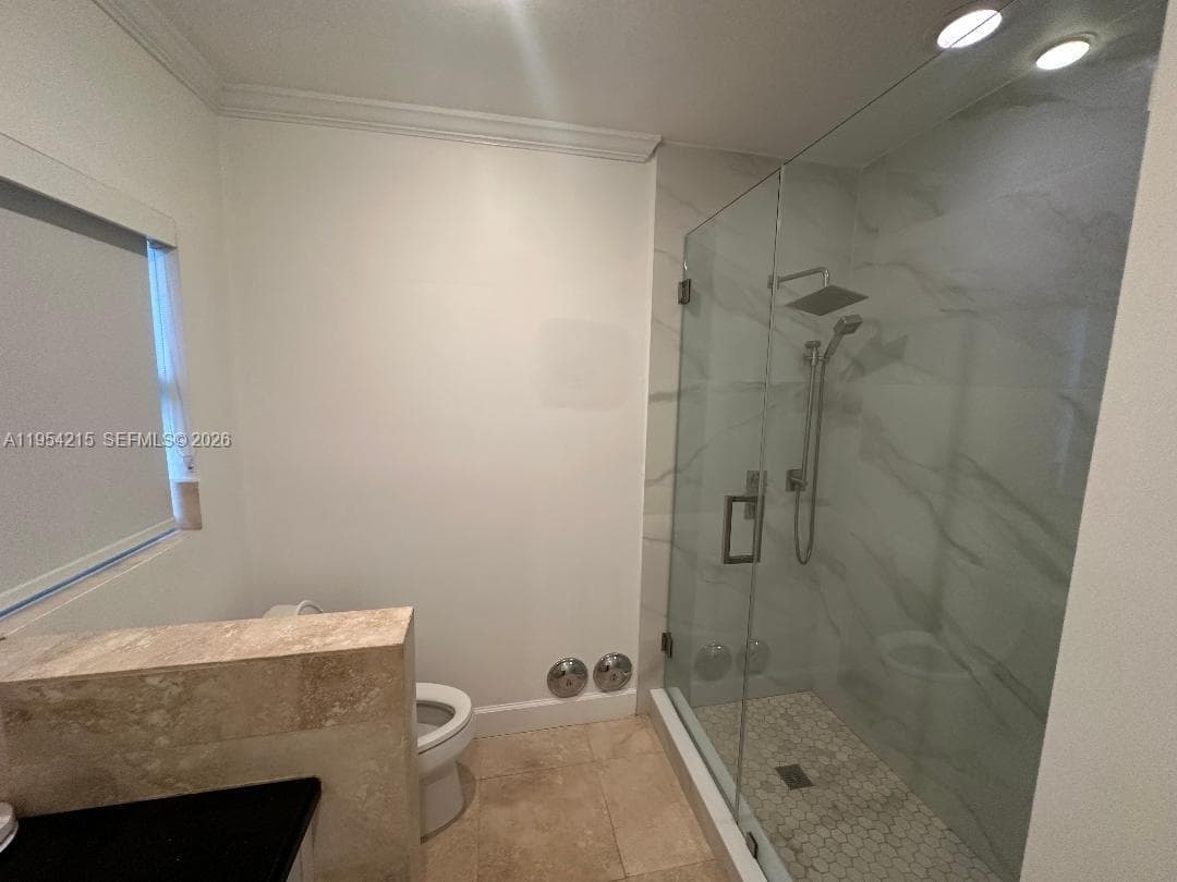 32 Camden Dr # 7, Bal Harbour FL 33154 — 8